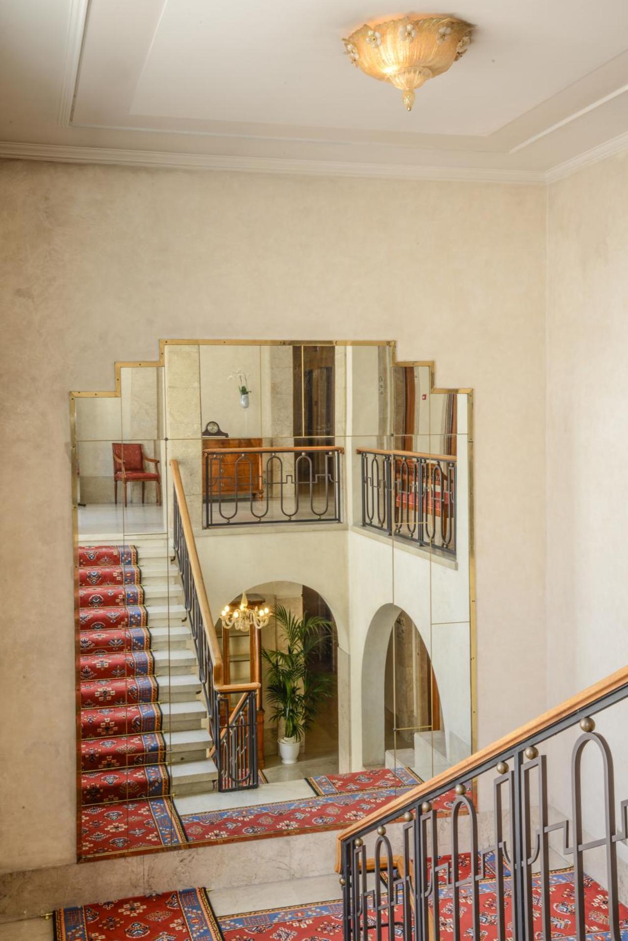 Hotel Vittoria - Photo 187