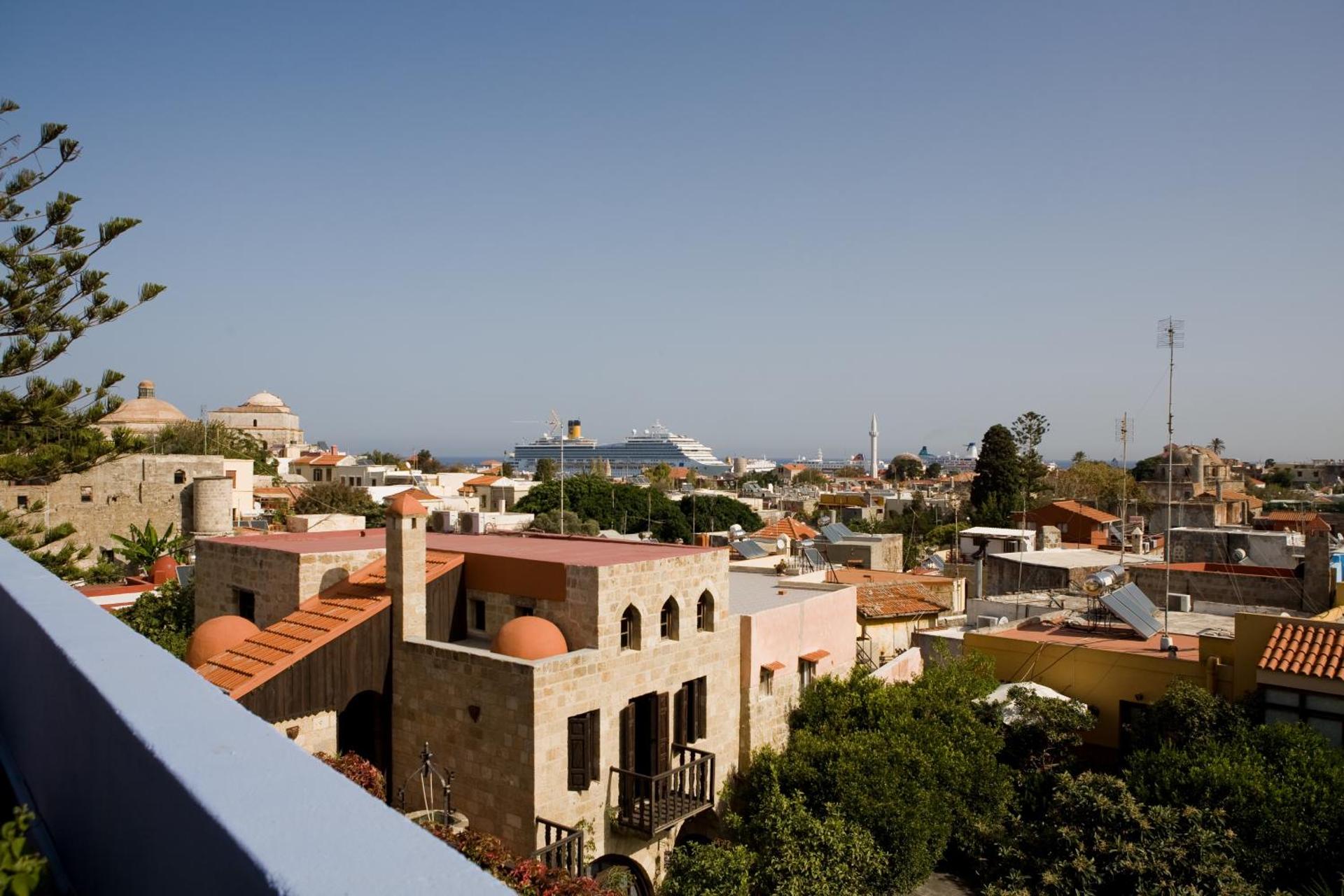 S.Nikolis' Historic Boutique Hotel - Photo 95