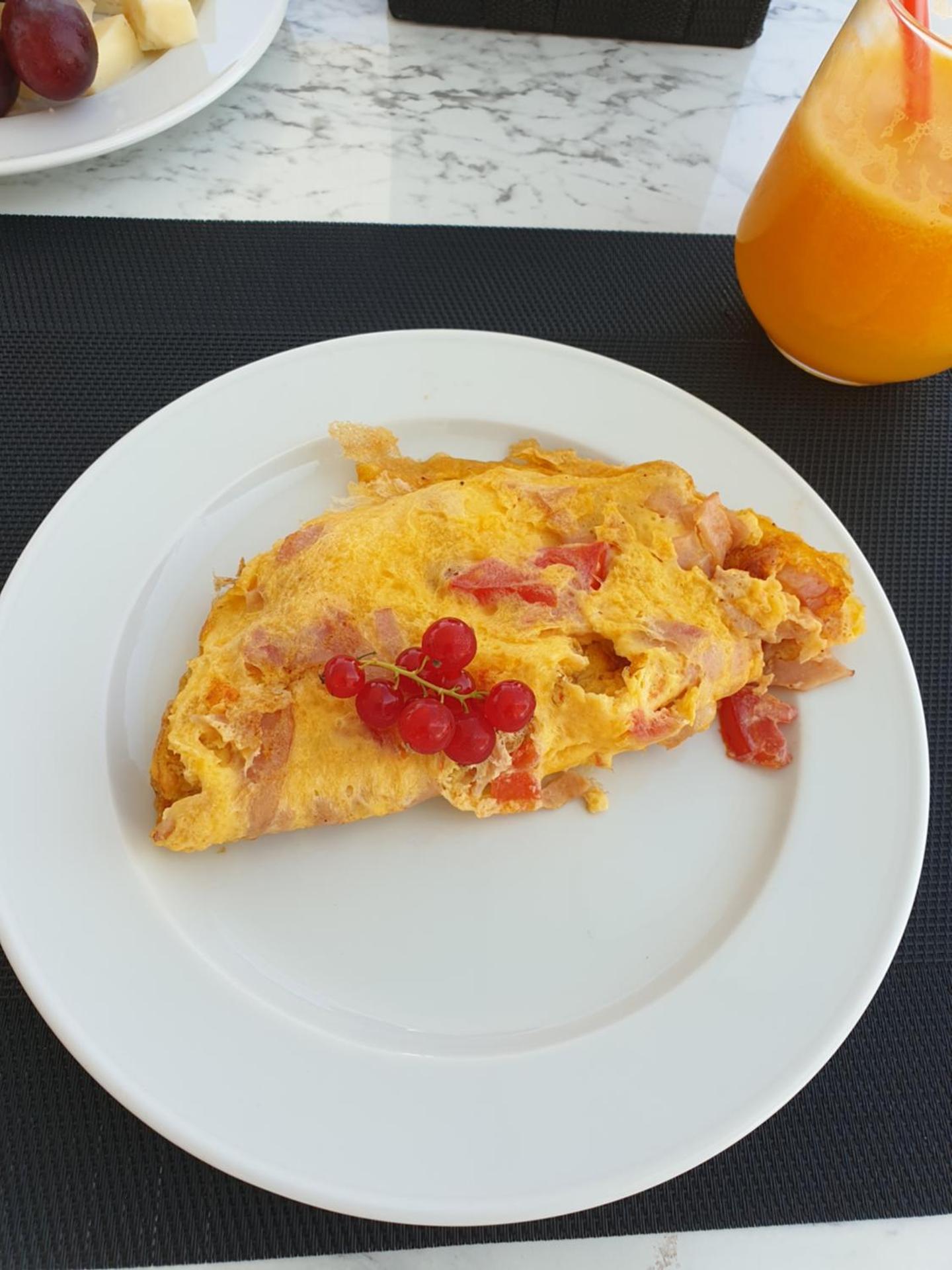 SUN RESIDENCE Exclusive Seaside Suites - Photo 24