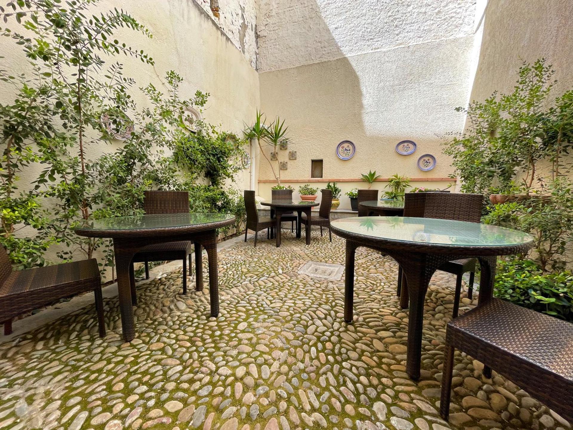 Hotel La Plumeria - Photo 37