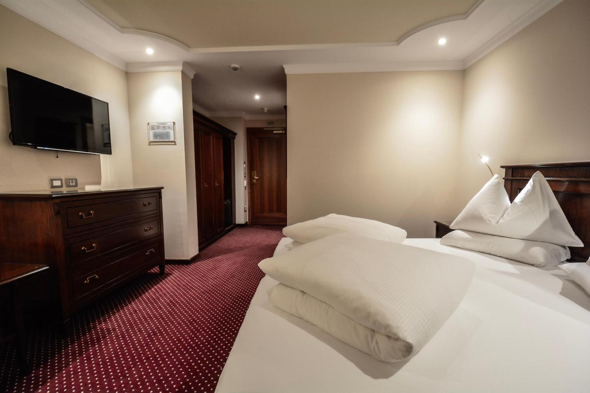 Hotel Luna Mondschein - Photo 52