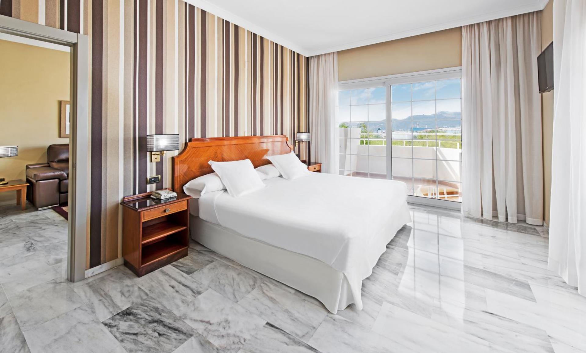 Elba Motril Beach & Business Hotel - Photo 11