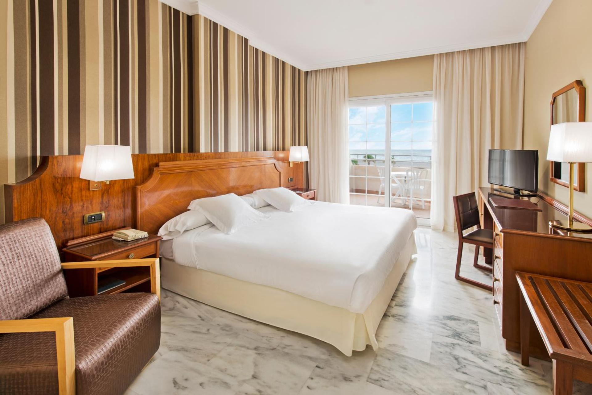 Elba Motril Beach & Business Hotel - Photo 6