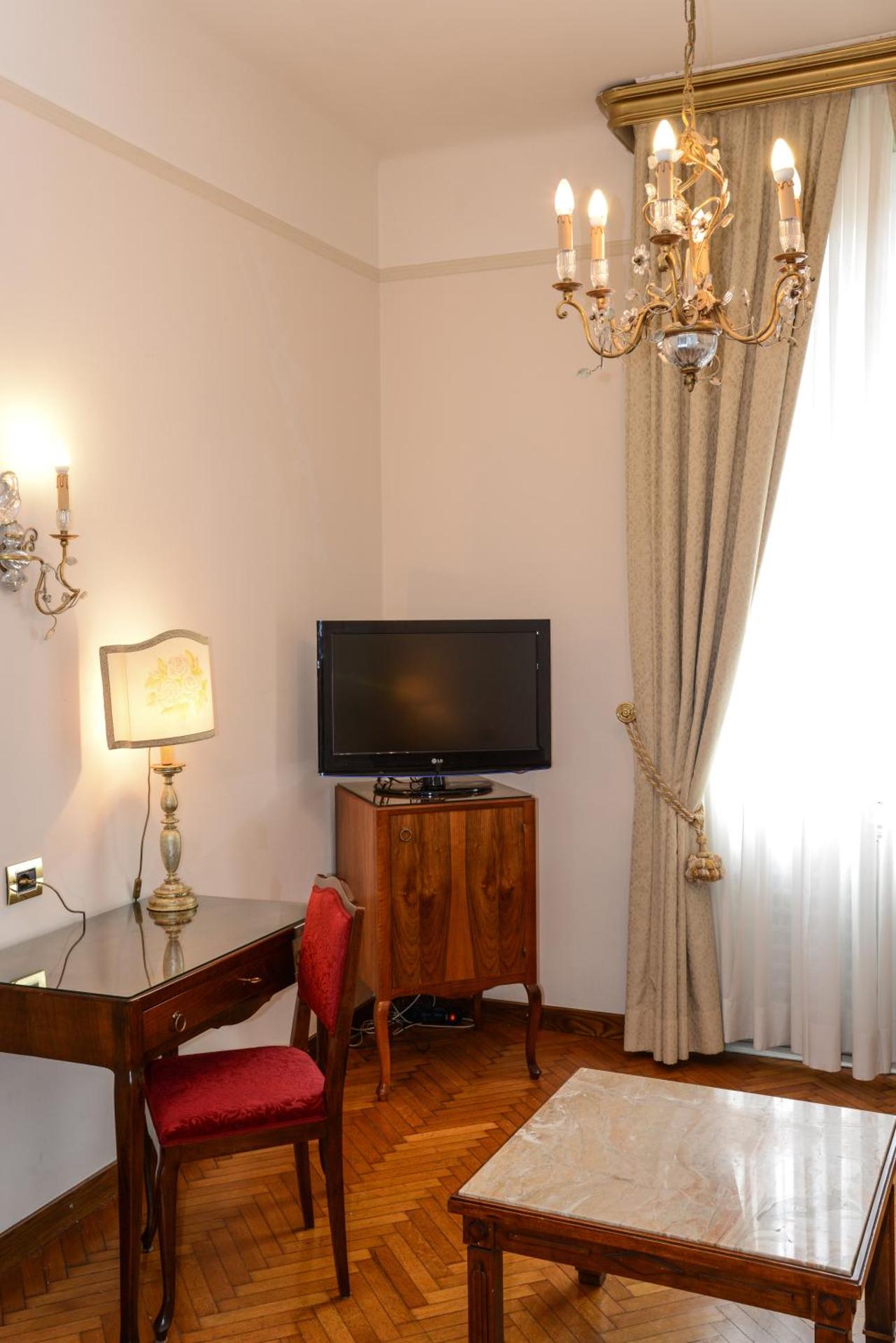 Hotel Vittoria - Photo 34