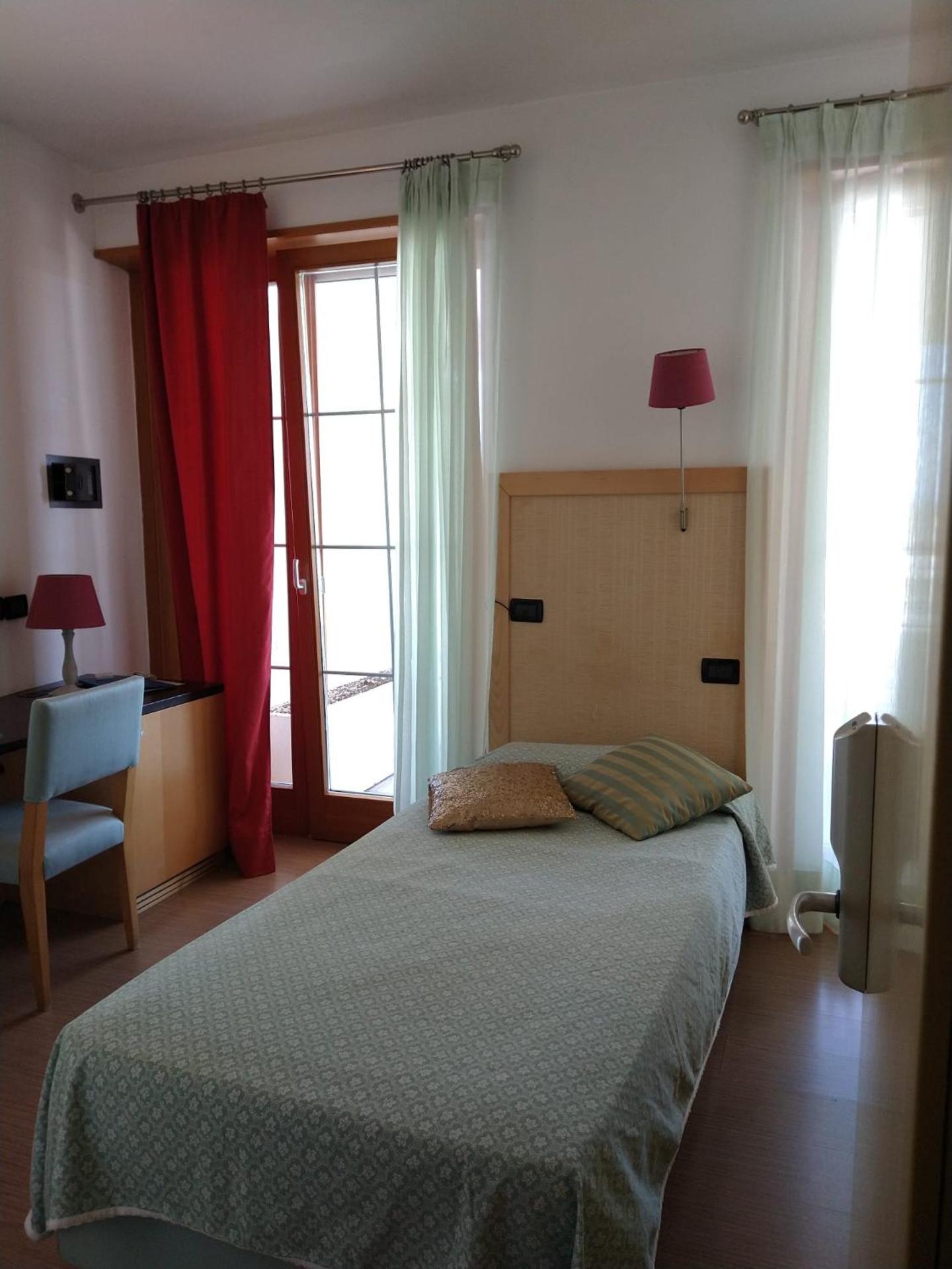 Hotel Centrale - Photo 23