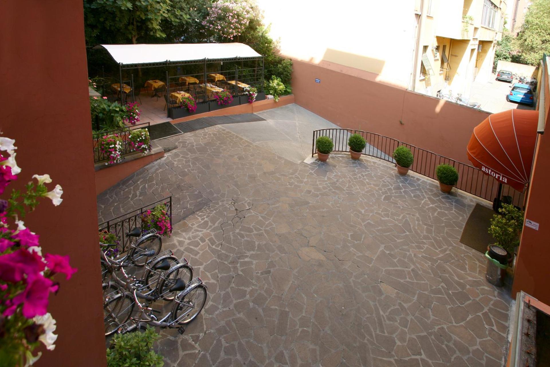 Hotel Astoria - Photo 70