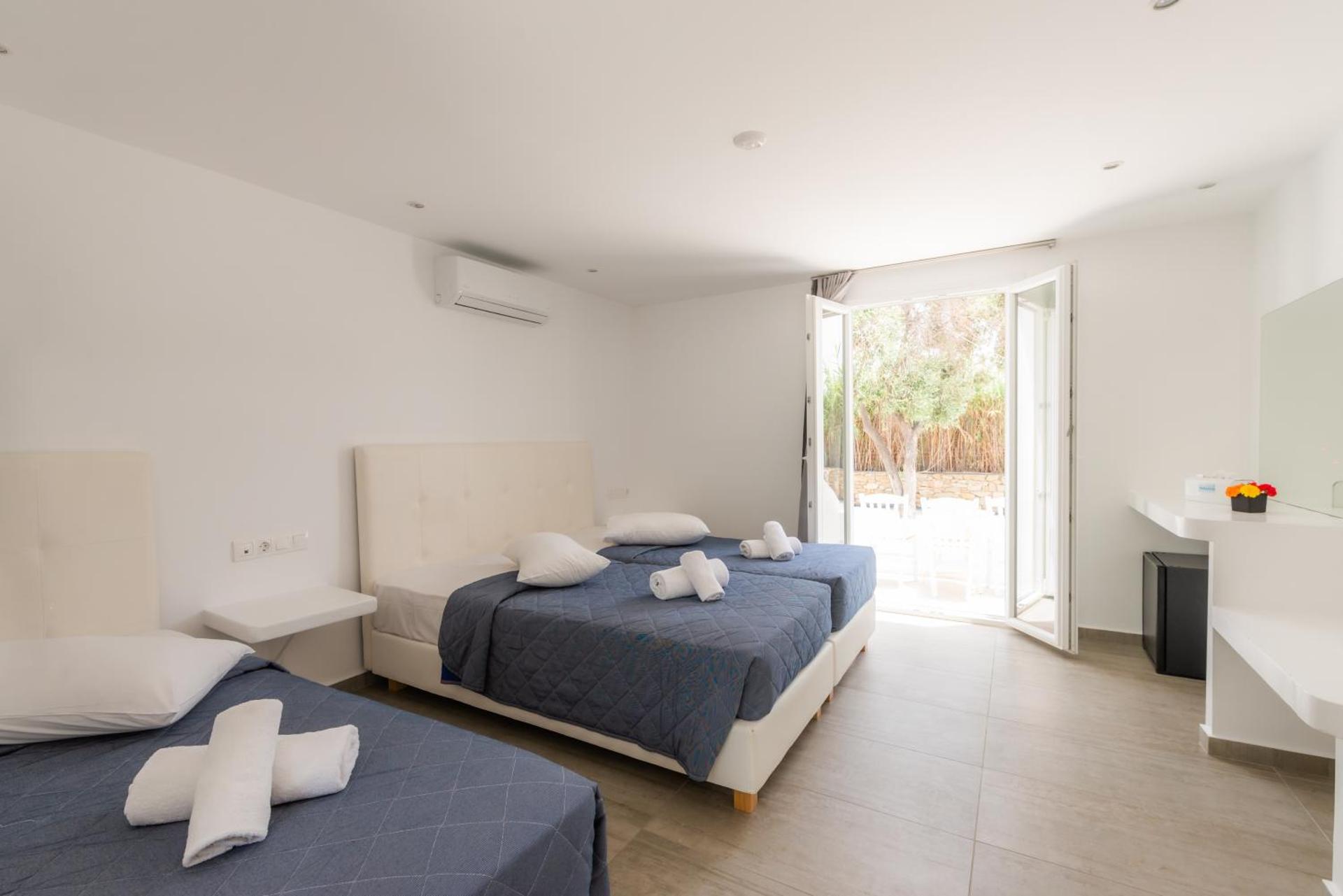 Paradise Beach Resort - Photo 25