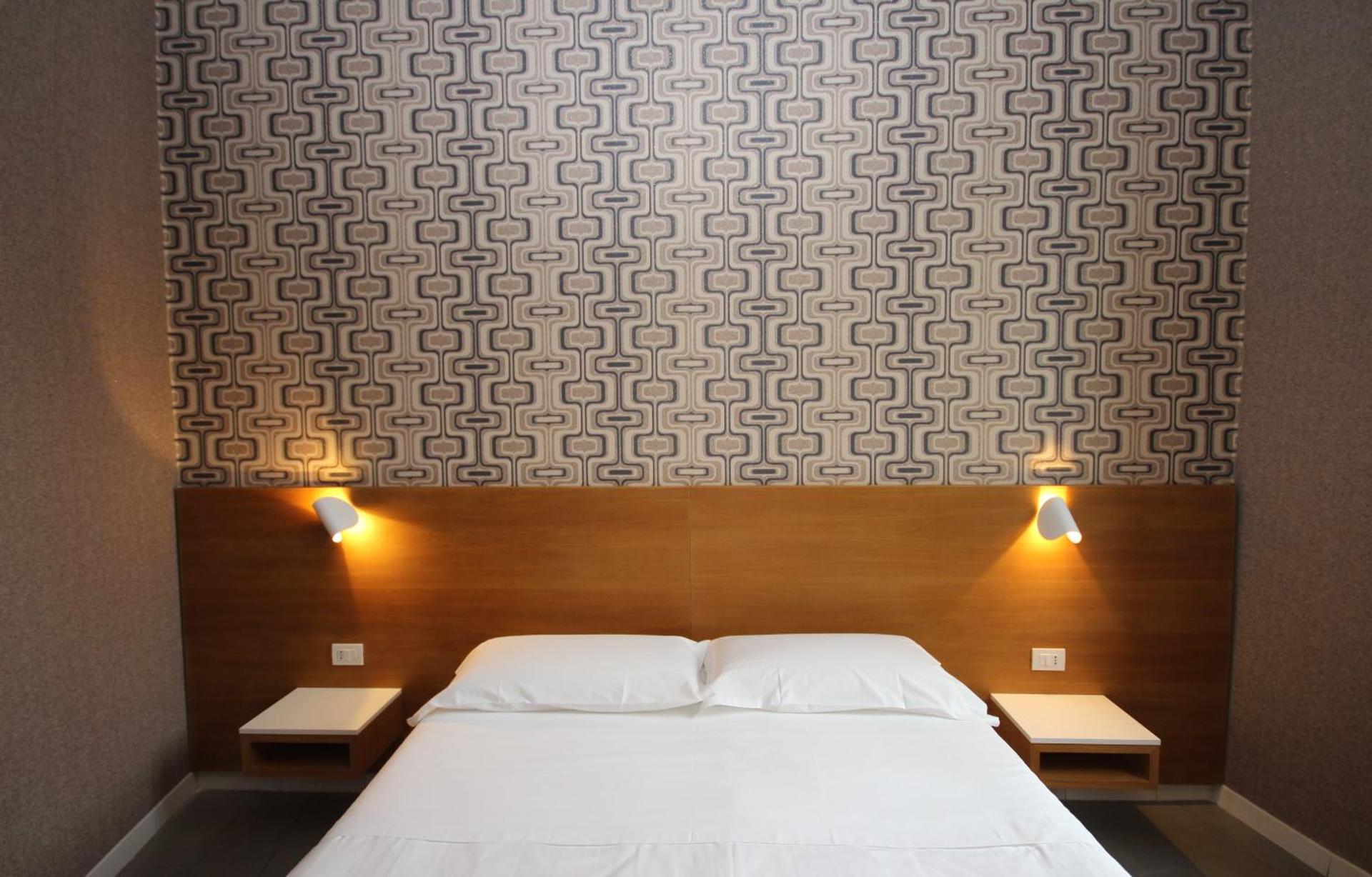 Hotel La Perla - Photo 13