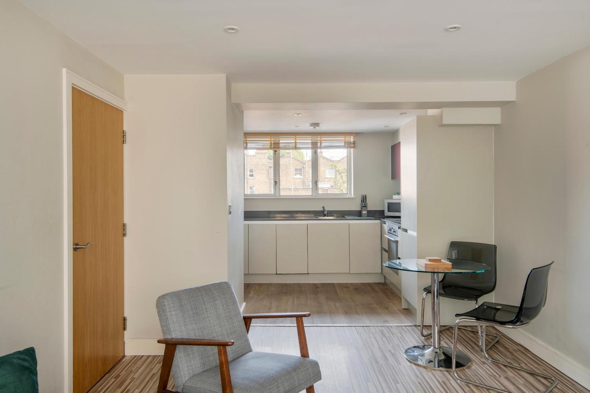 SACO Holborn – Lamb’s Conduit St - Photo 31