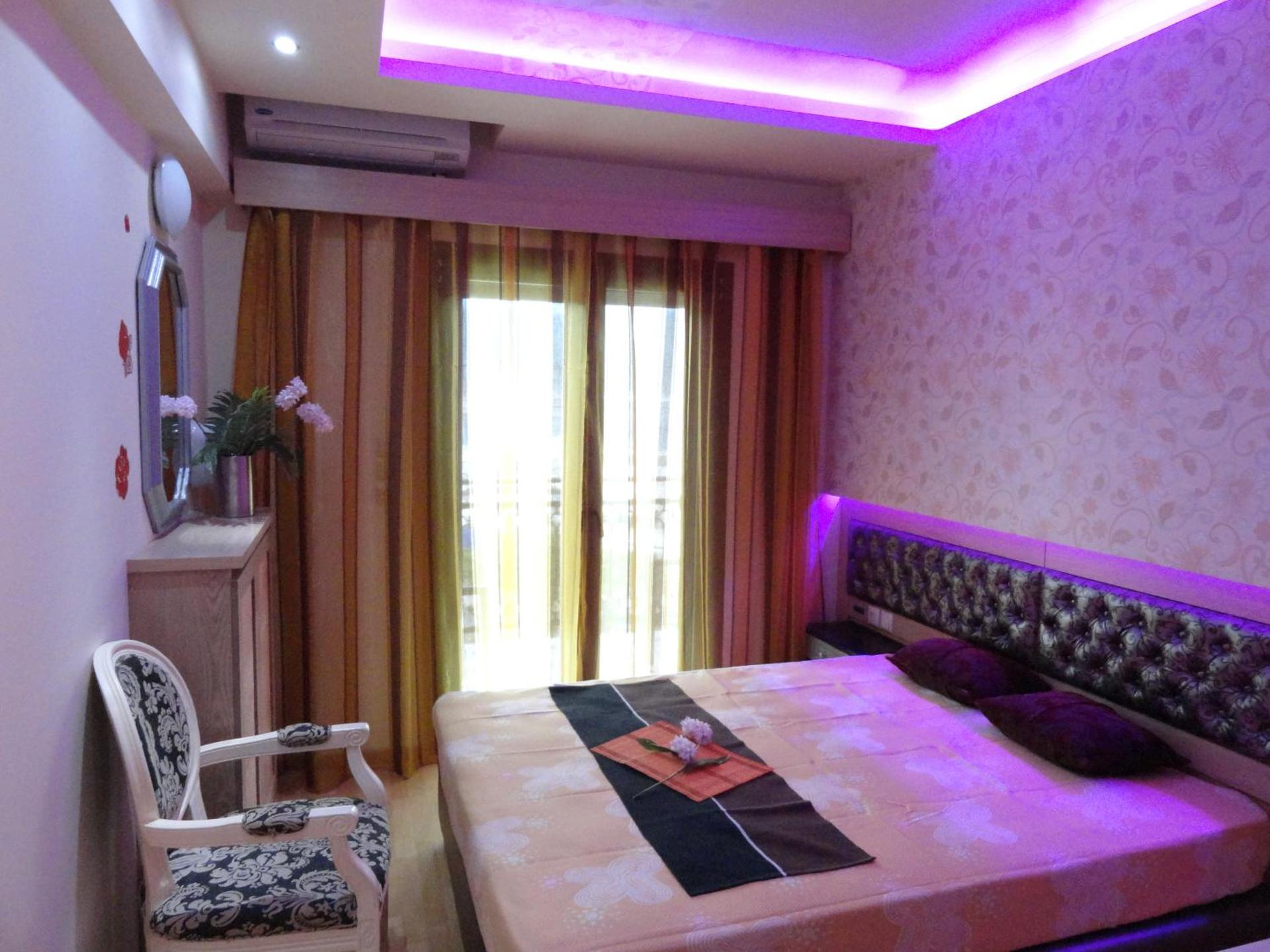 Captain's Beach Apartments - Photo 3