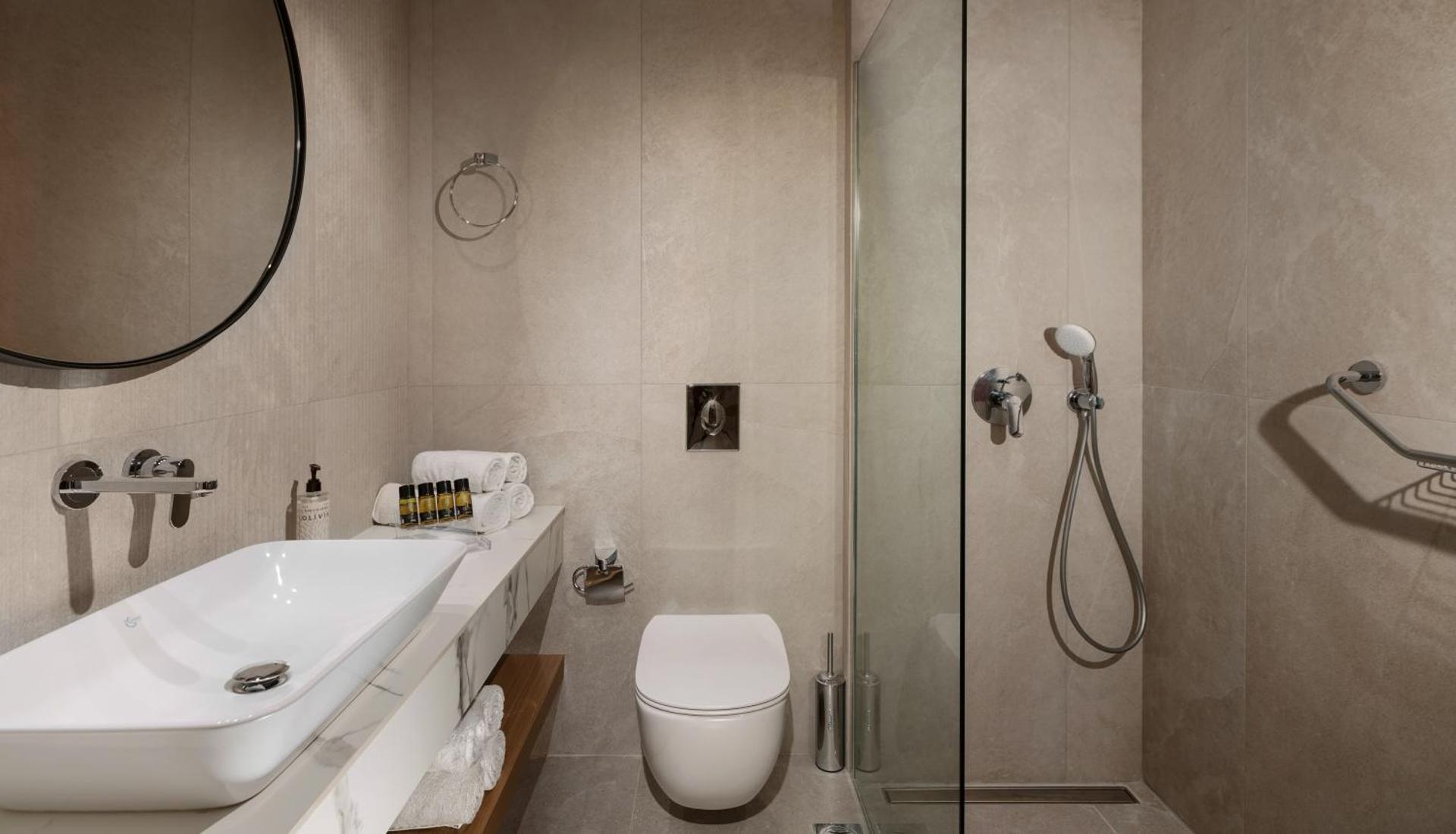 Platanista Hotel - Photo 17