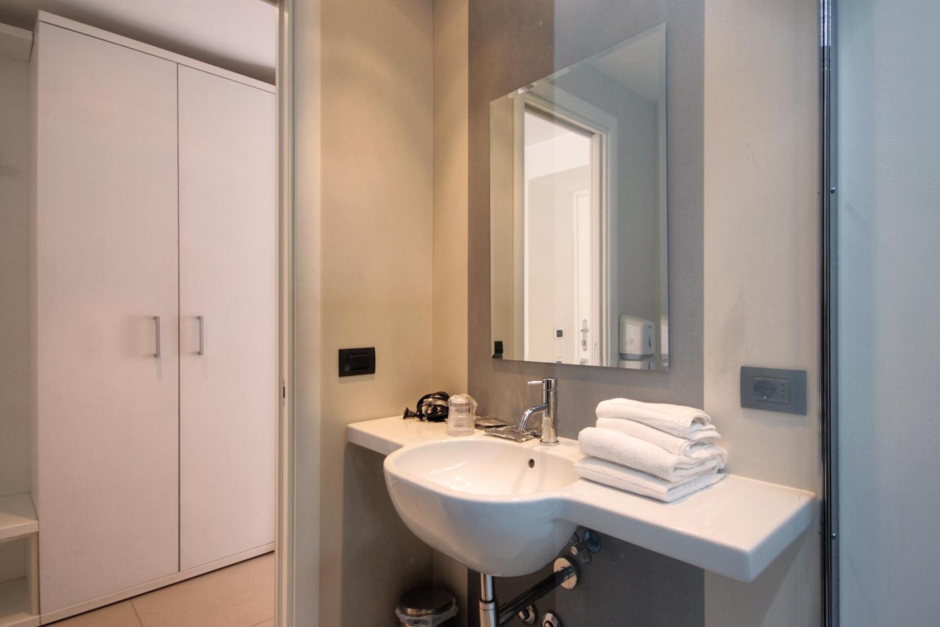 Manin Suites LT - Photo 3
