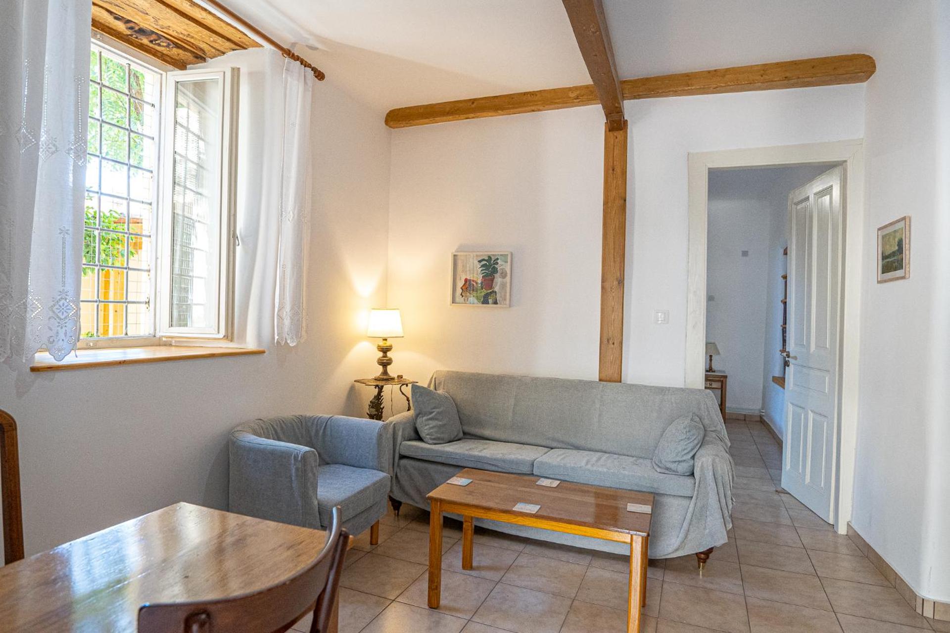 A Painter's House in Plaka - Photo 74