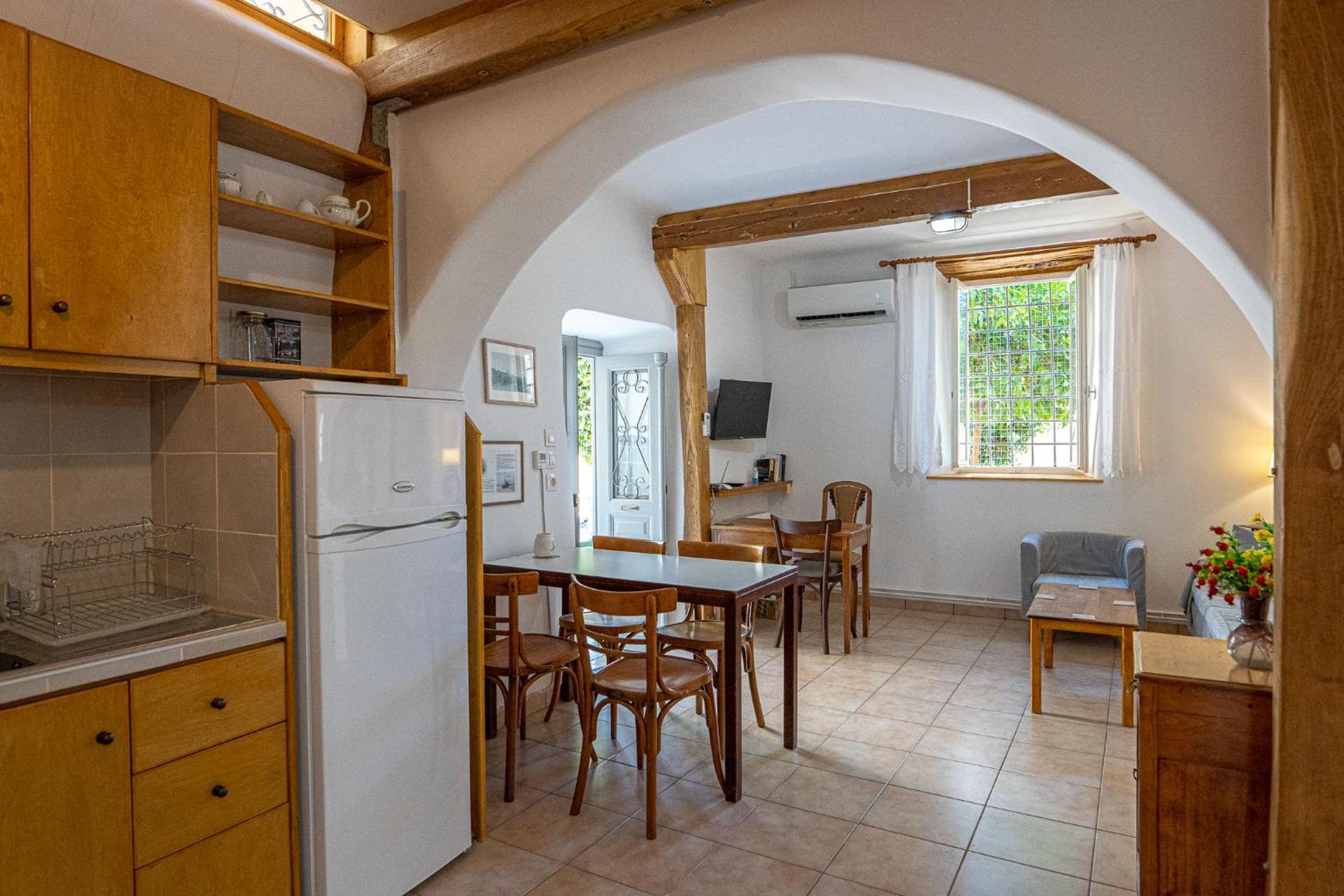 A Painter's House in Plaka - Photo 78