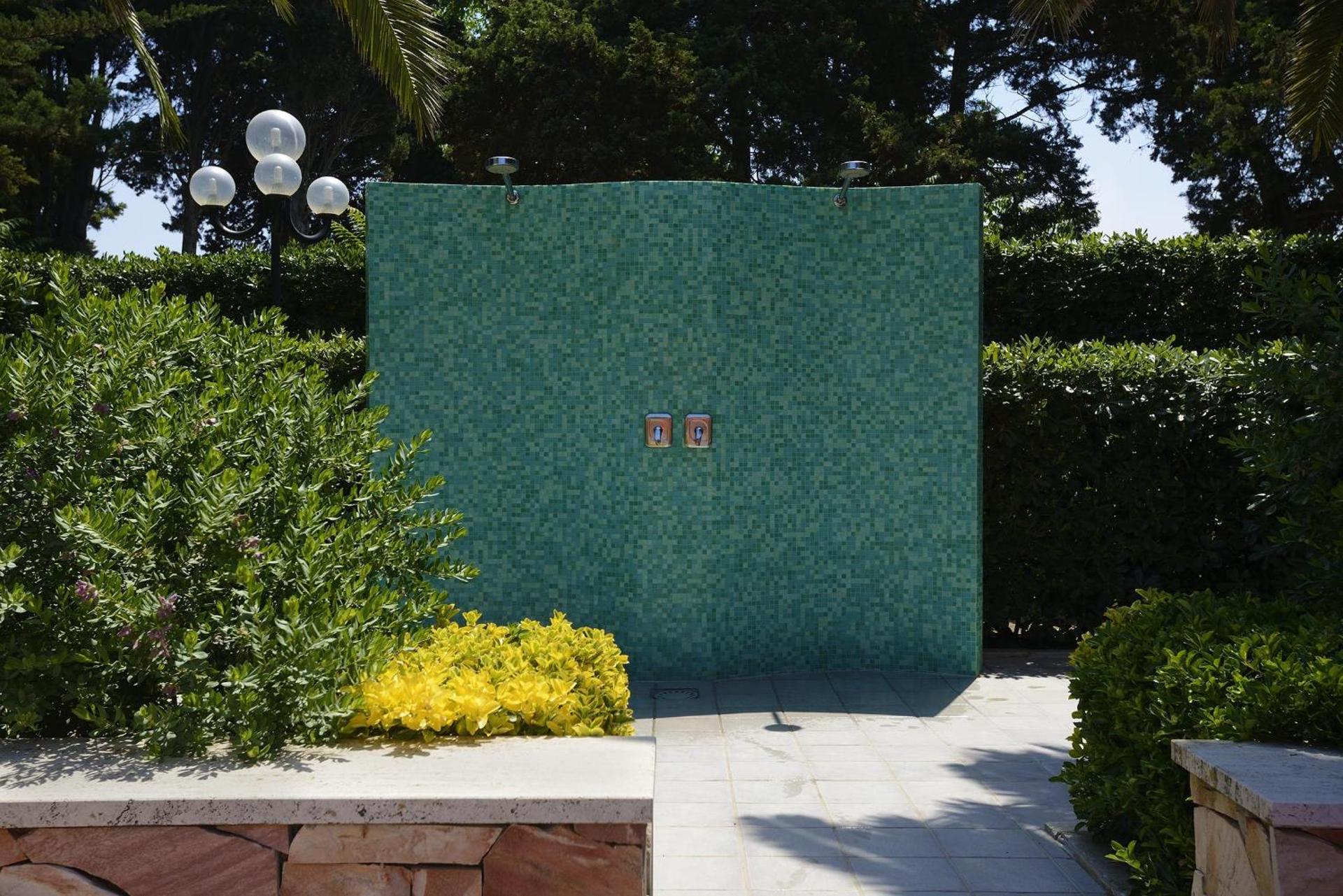 Hotel Oasis - Photo 76