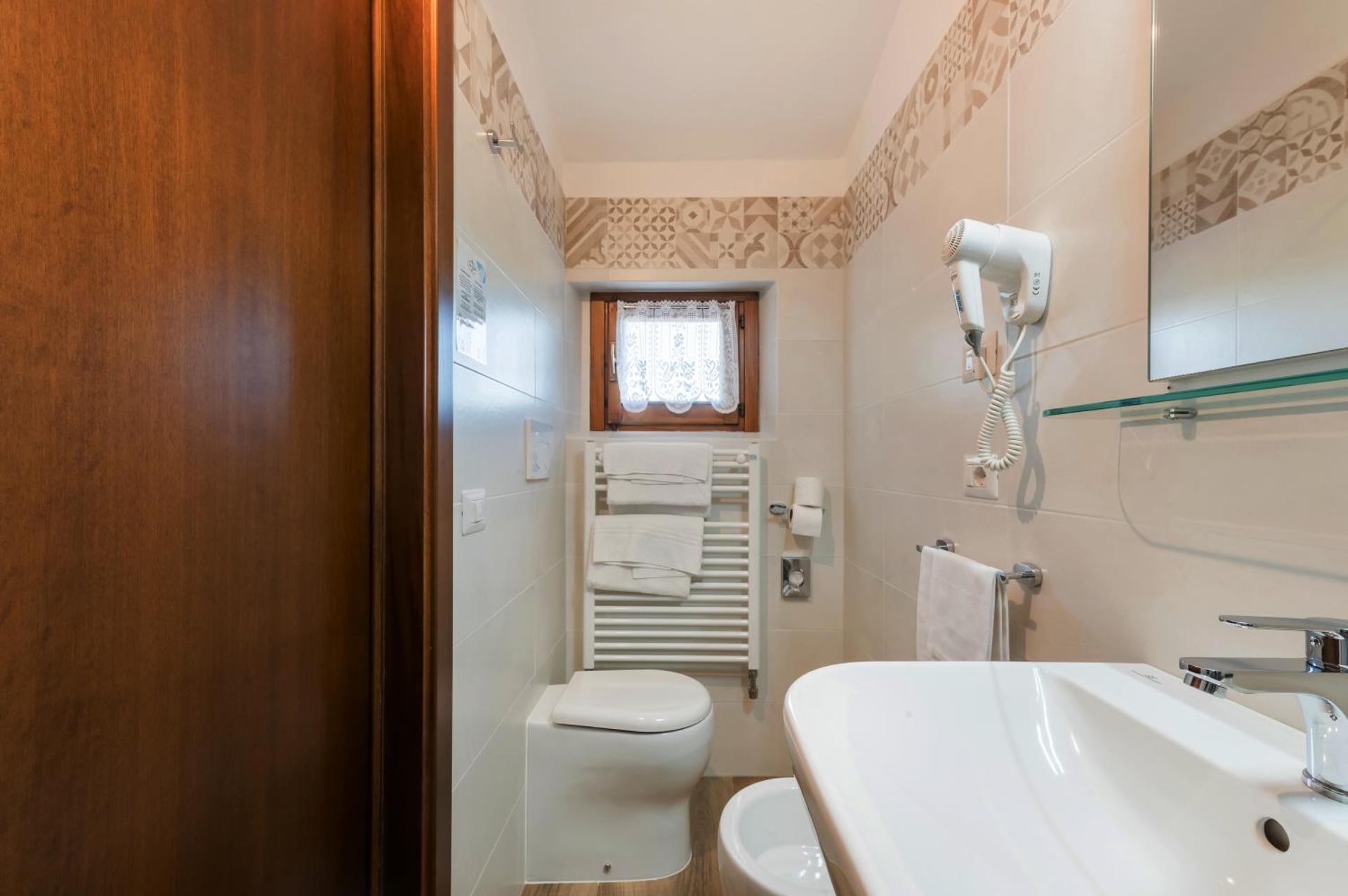 Hotel San Michele - Photo 29