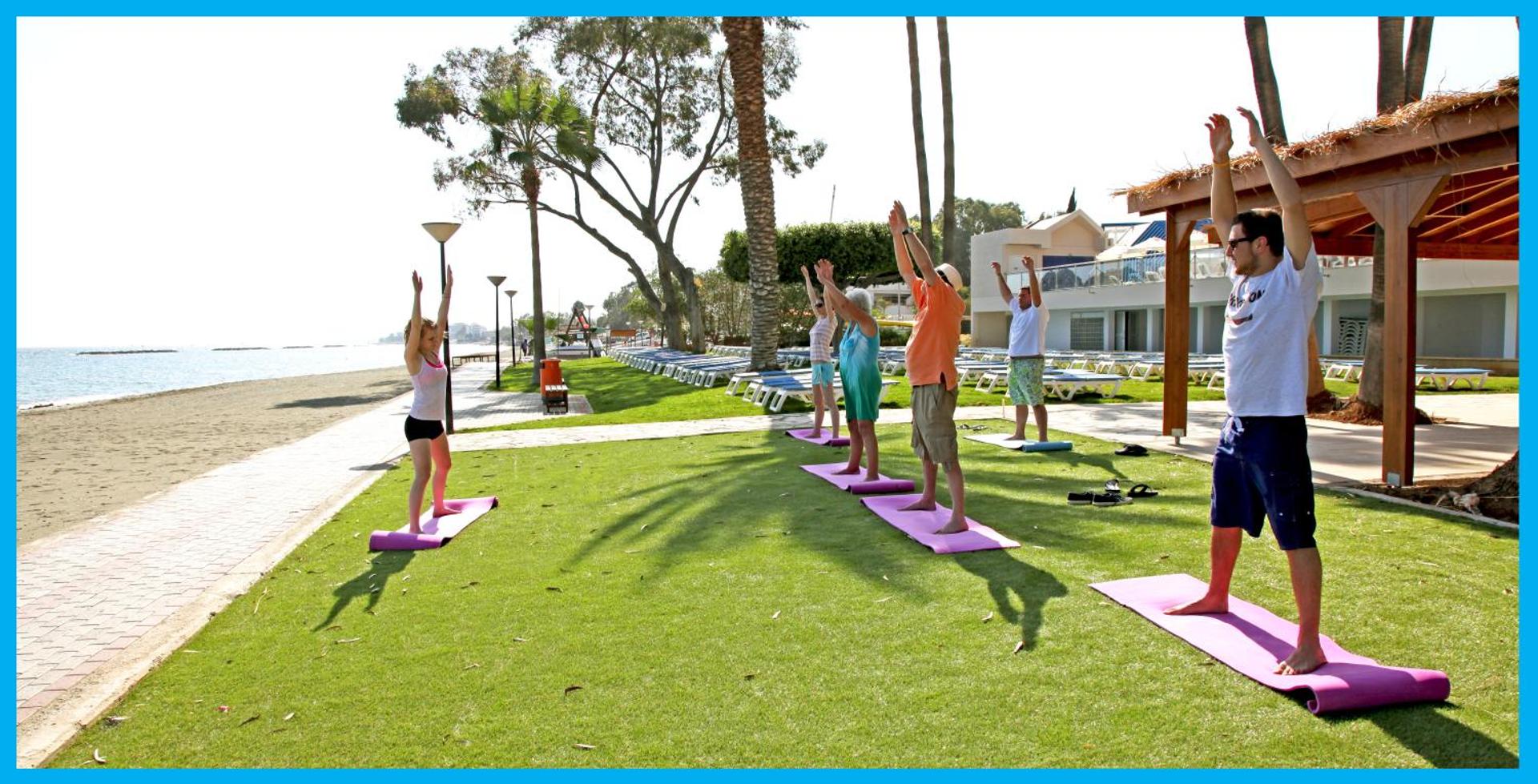 Poseidonia Beach Hotel - Photo 51