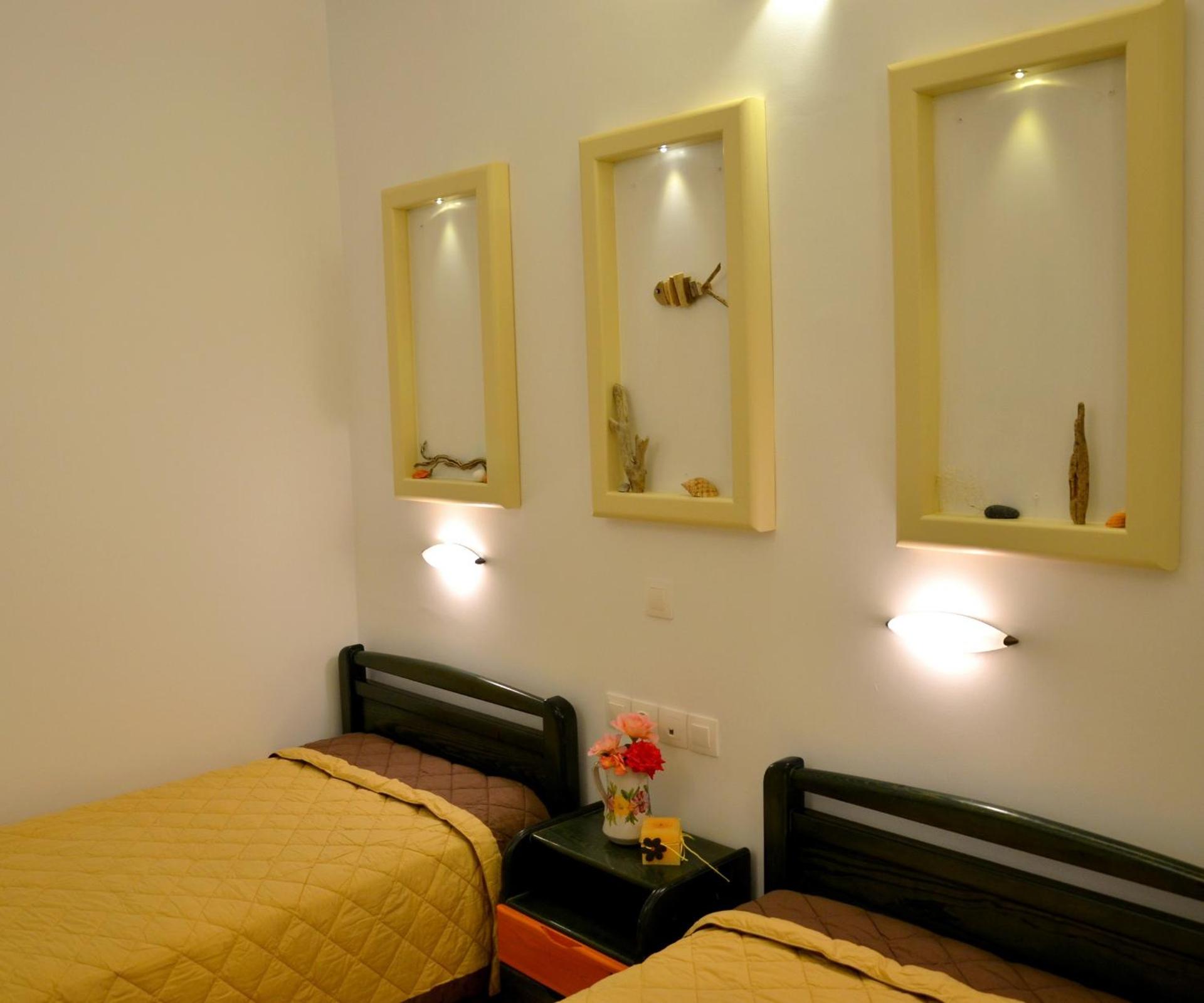 Galaxy Hotel - Photo 72