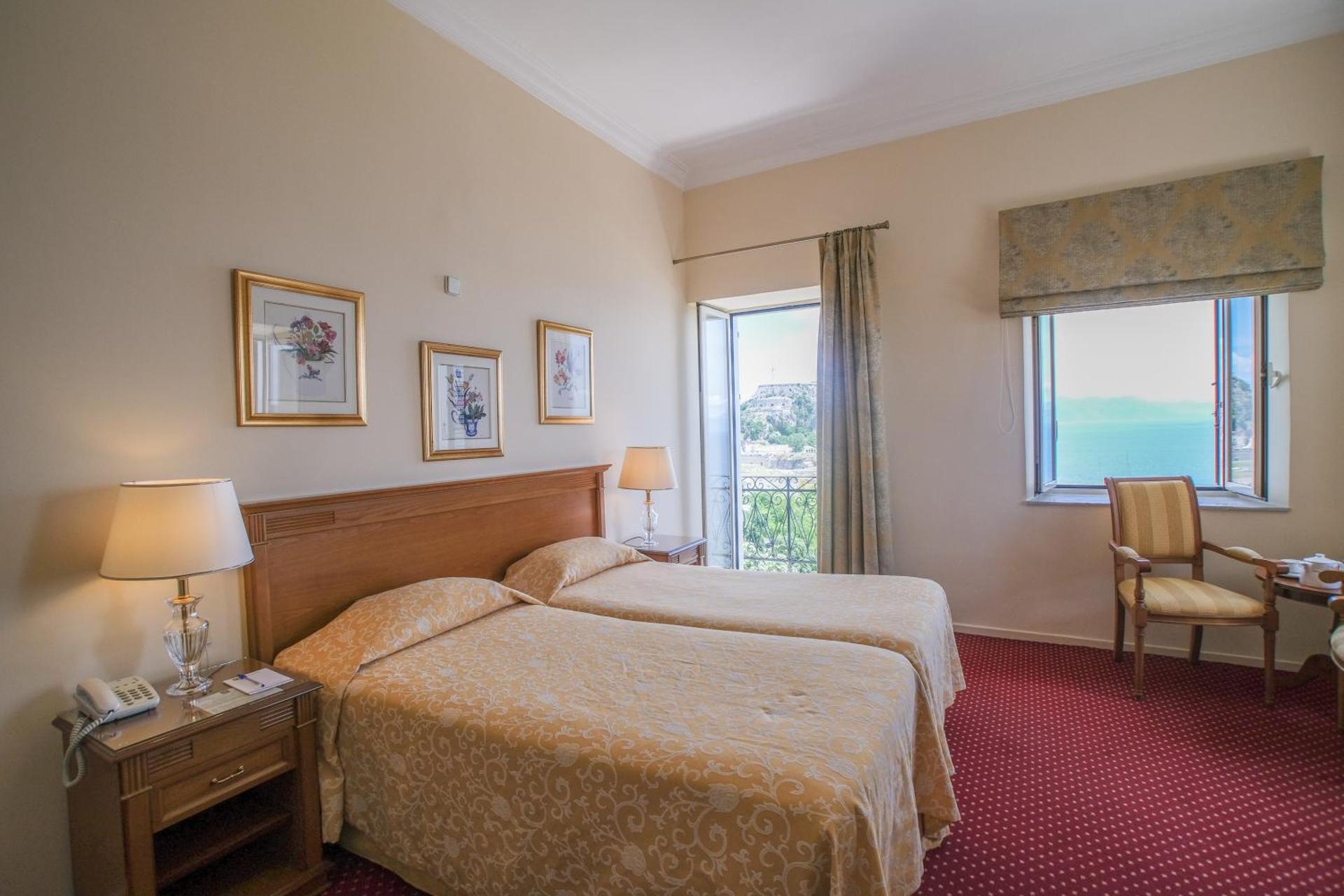 Cavalieri Hotel - Photo 9