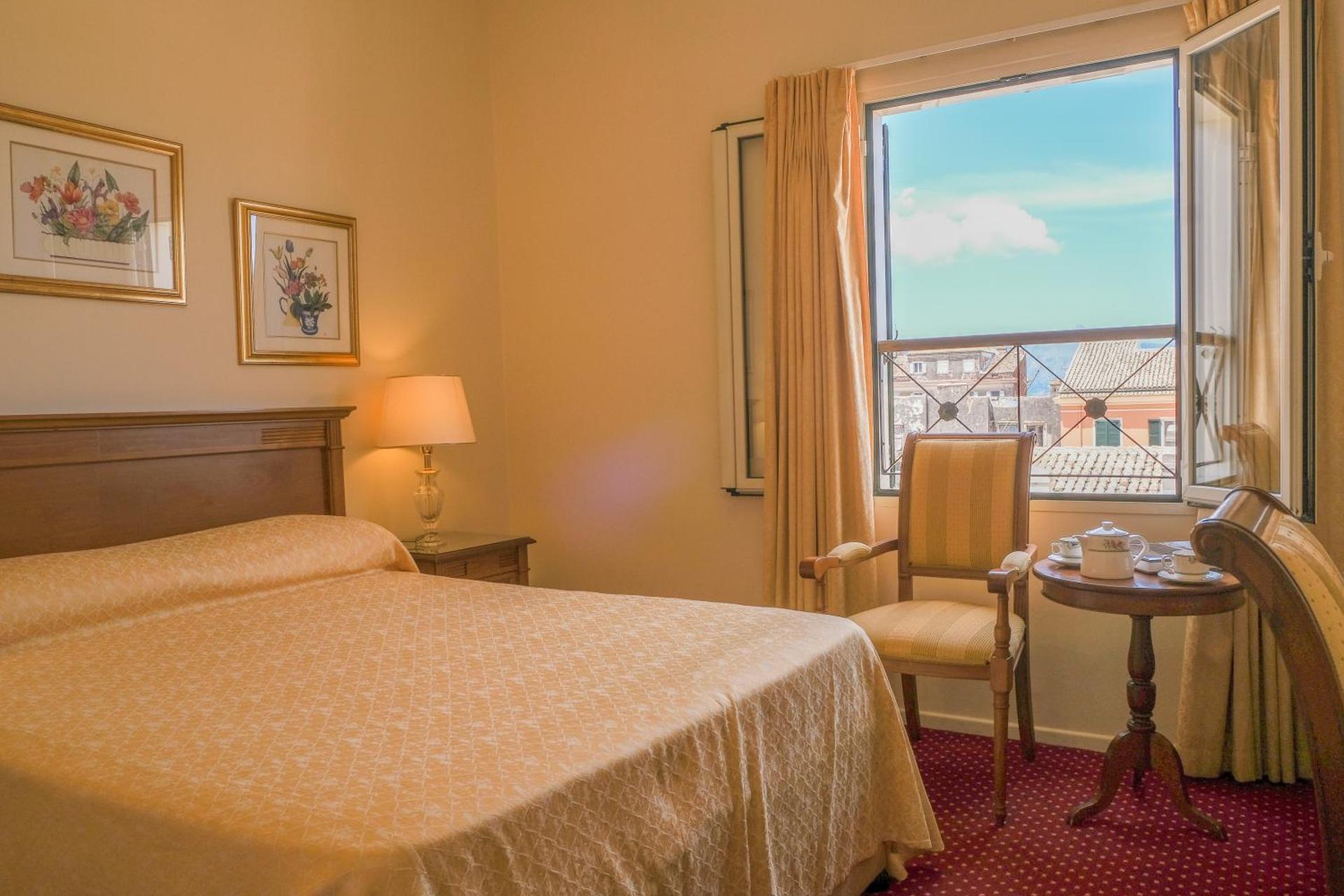 Cavalieri Hotel - Photo 13