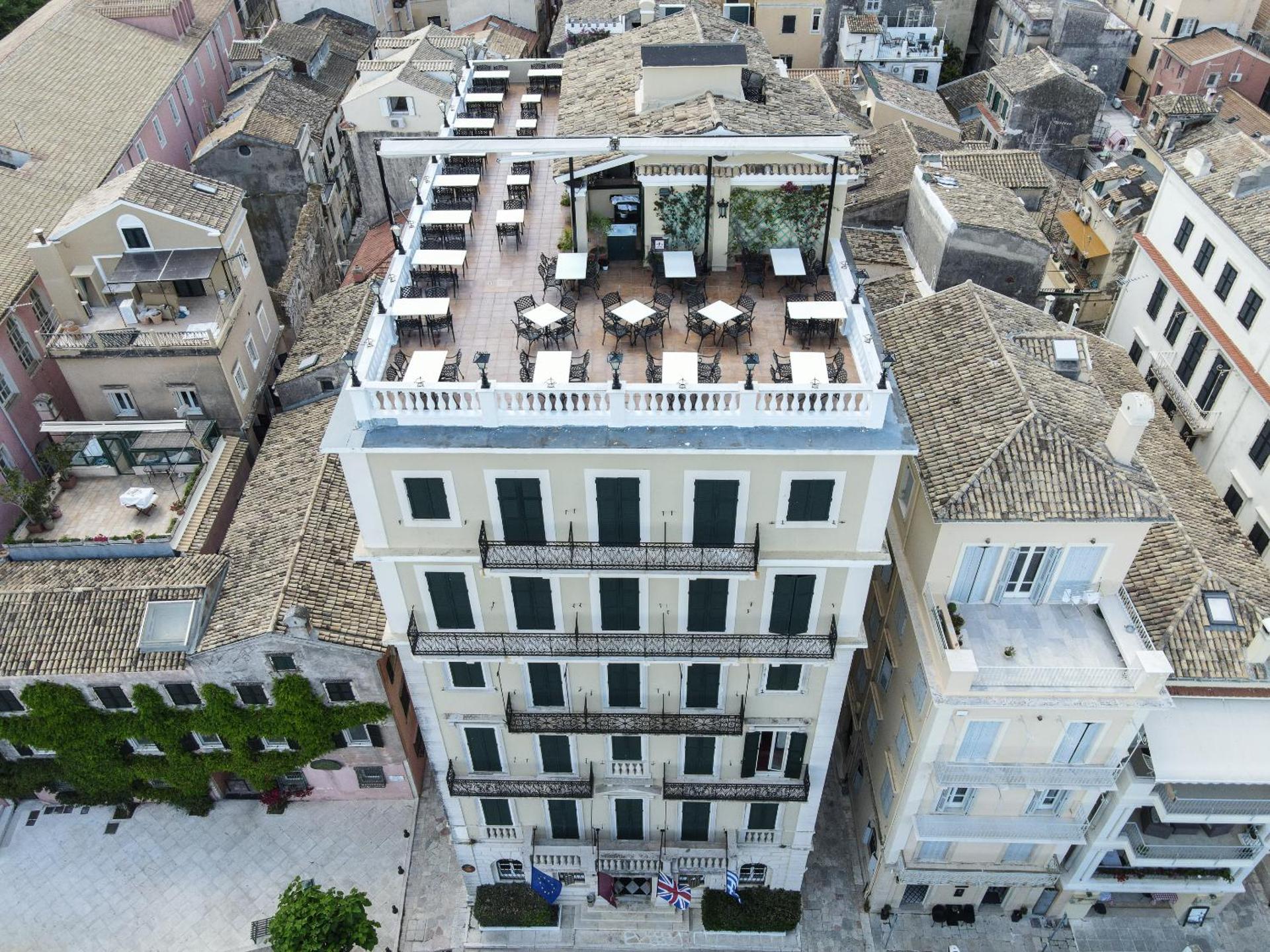 Cavalieri Hotel - Photo 33