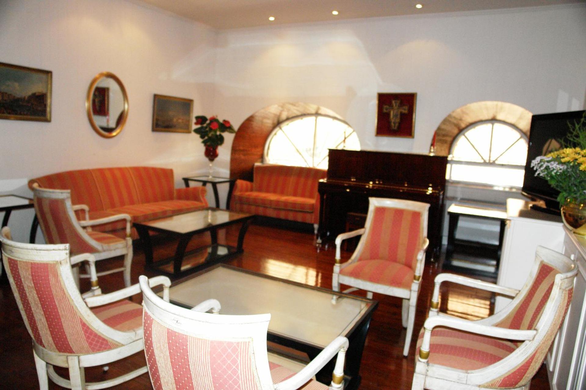 Cavalieri Hotel - Photo 91
