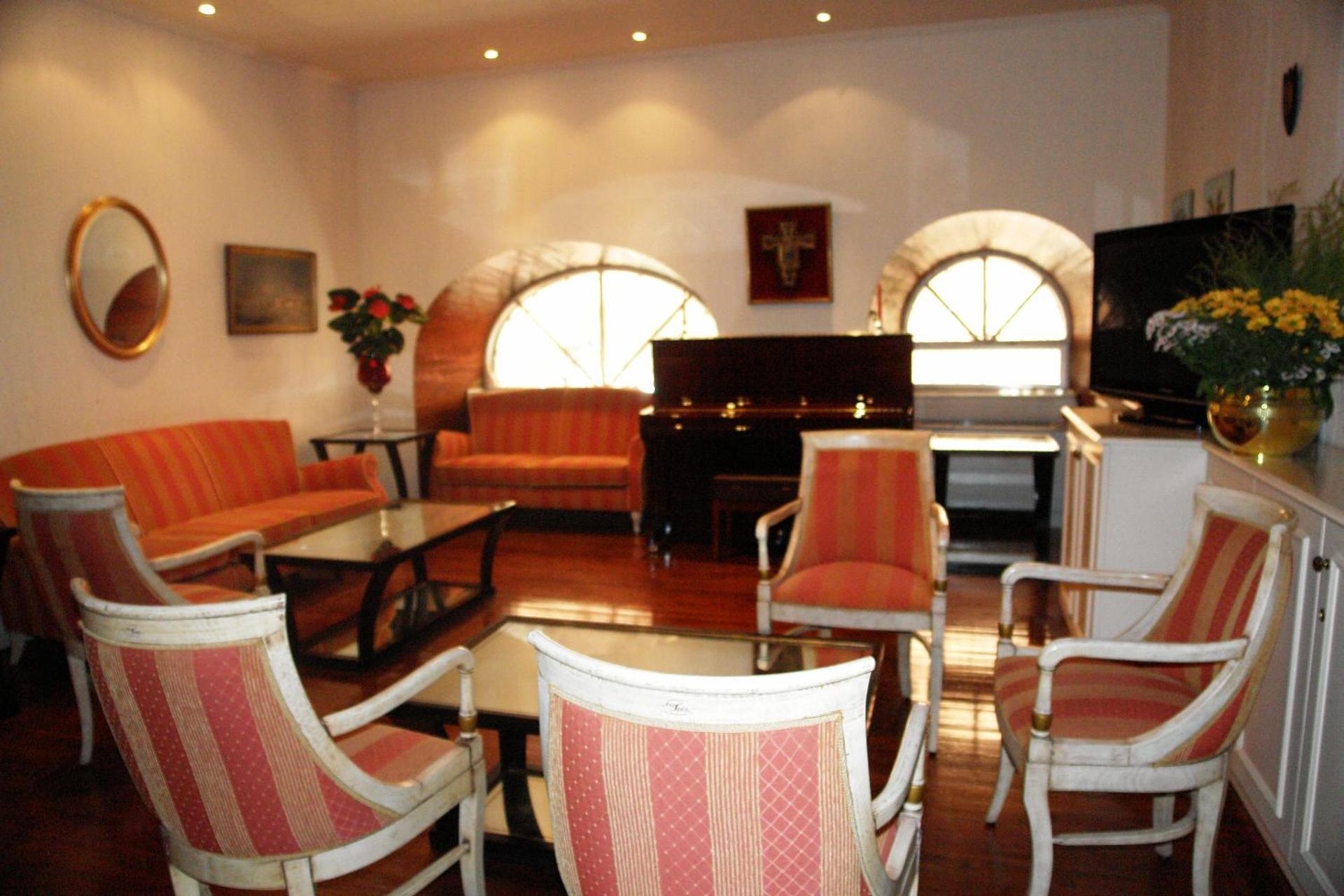 Cavalieri Hotel - Photo 93