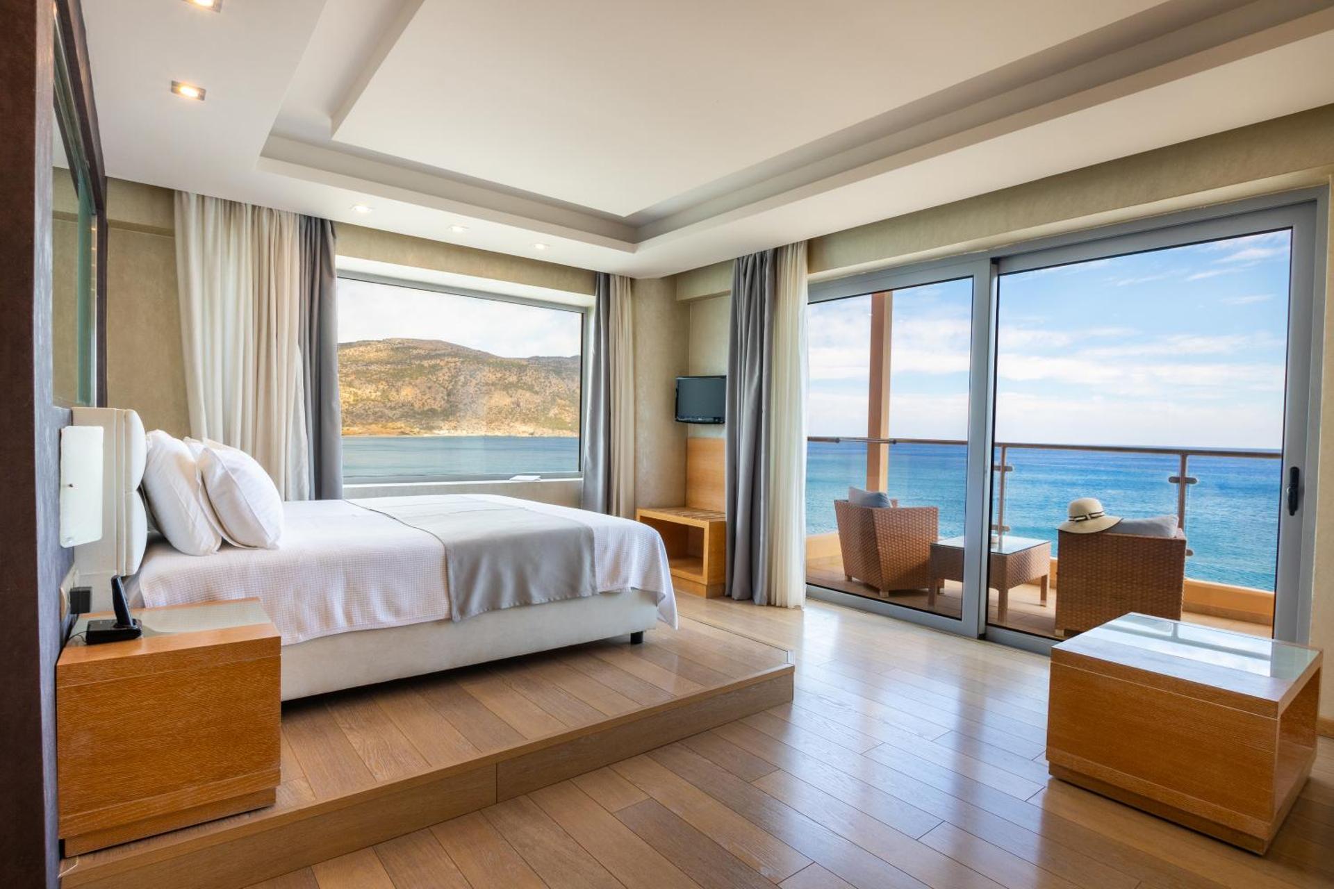 Konstantinos Palace - Photo 2