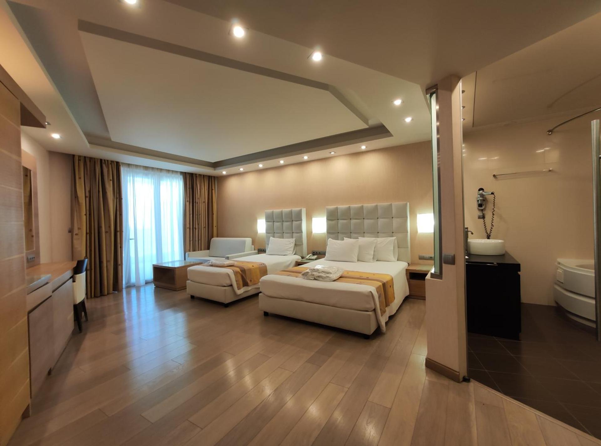 Konstantinos Palace - Photo 74