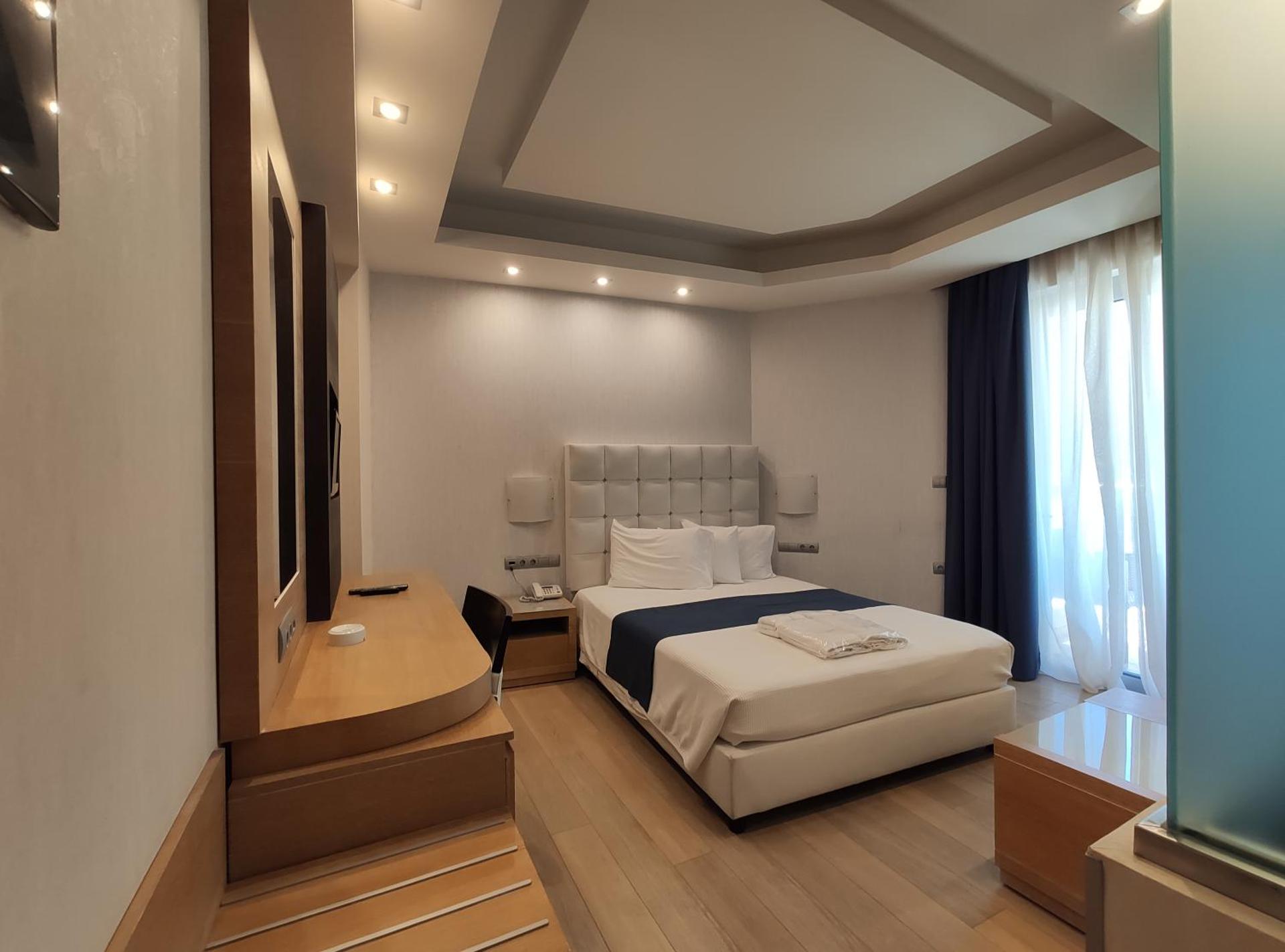 Konstantinos Palace - Photo 77