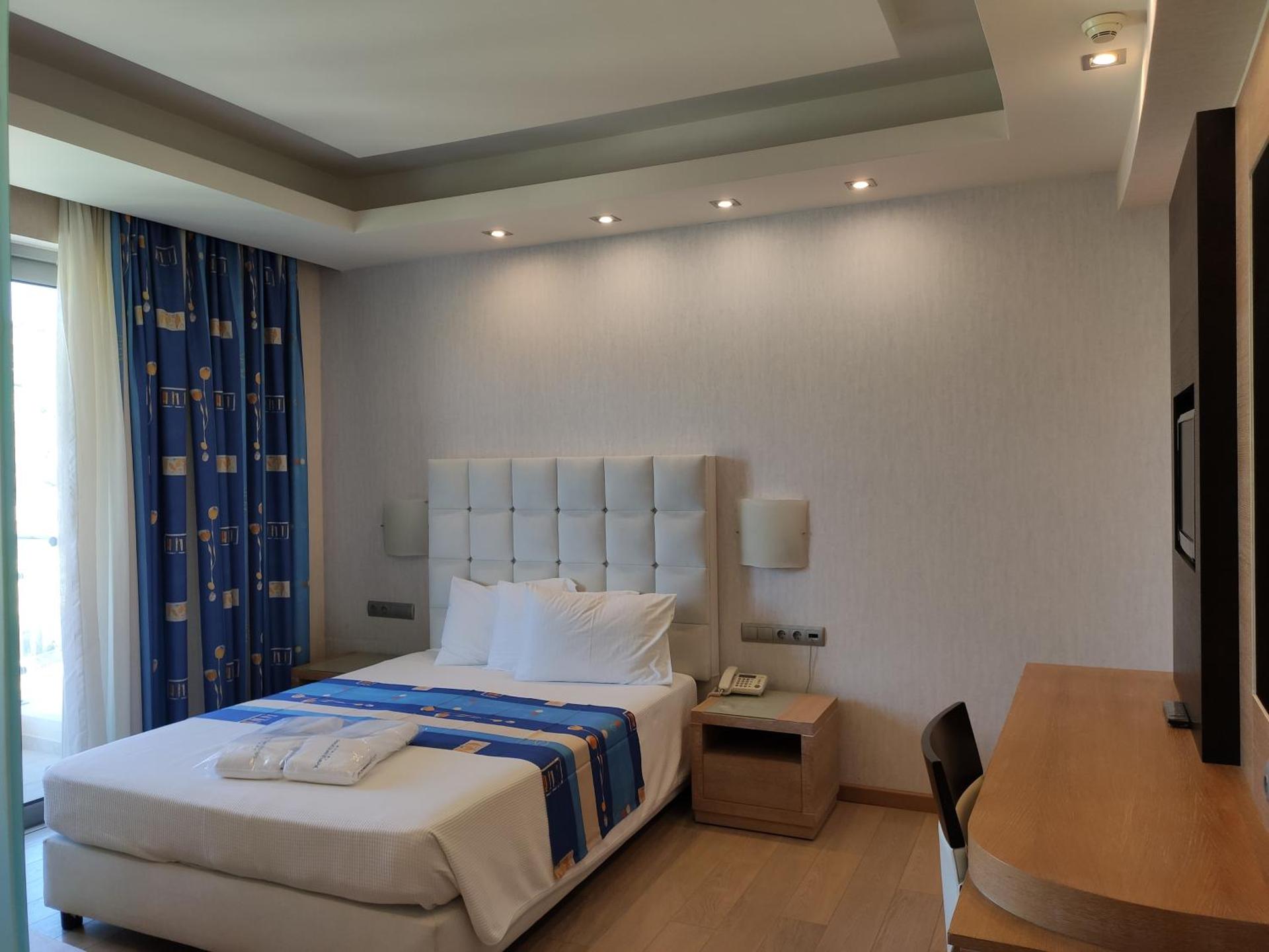 Konstantinos Palace - Photo 78