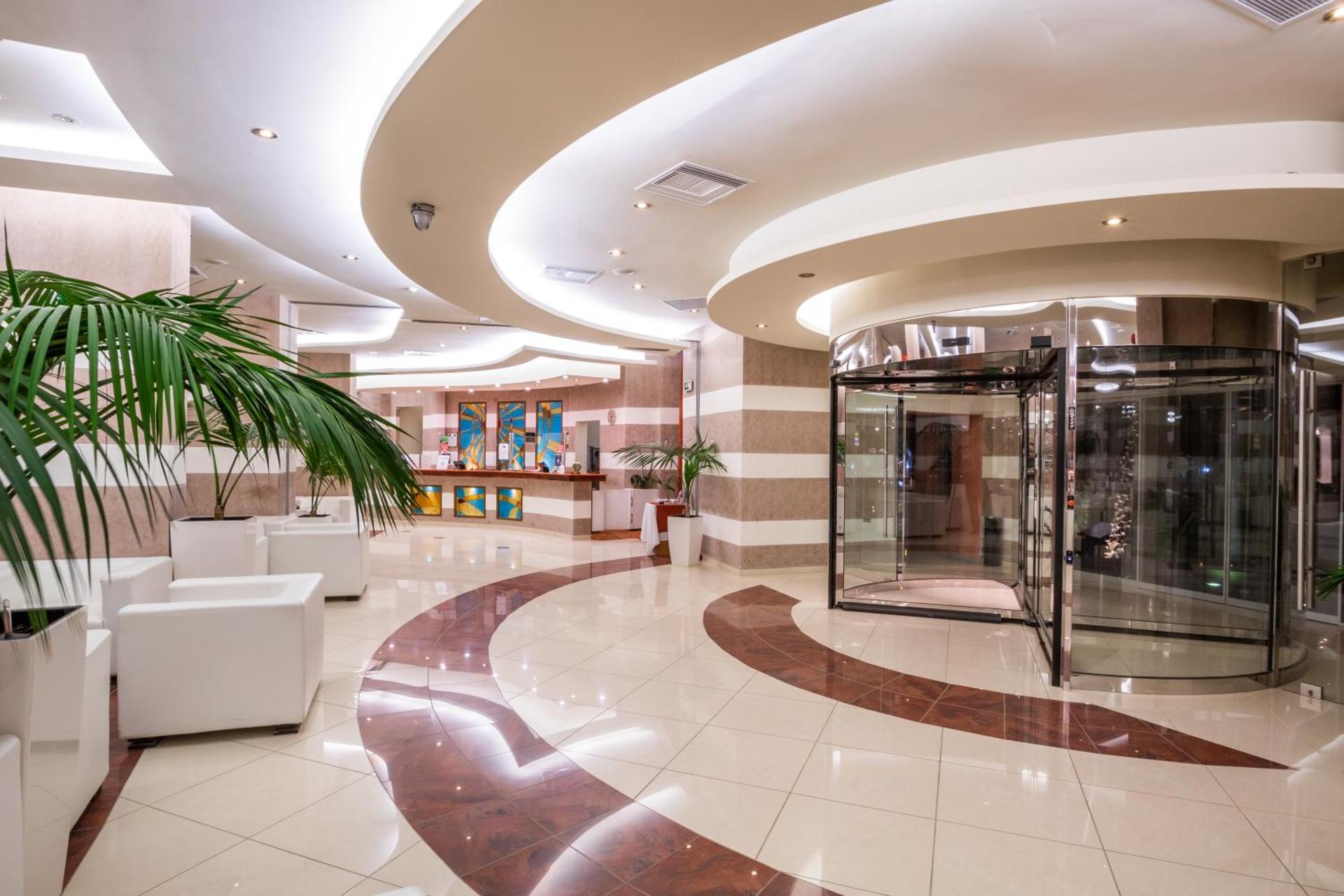 Konstantinos Palace - Photo 18