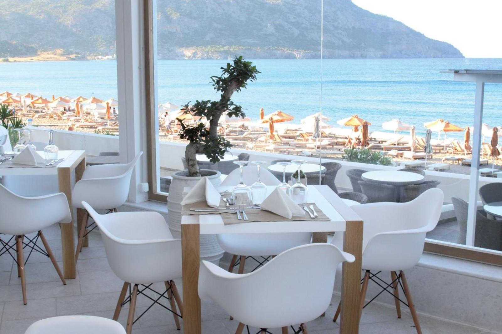 Konstantinos Palace - Photo 5