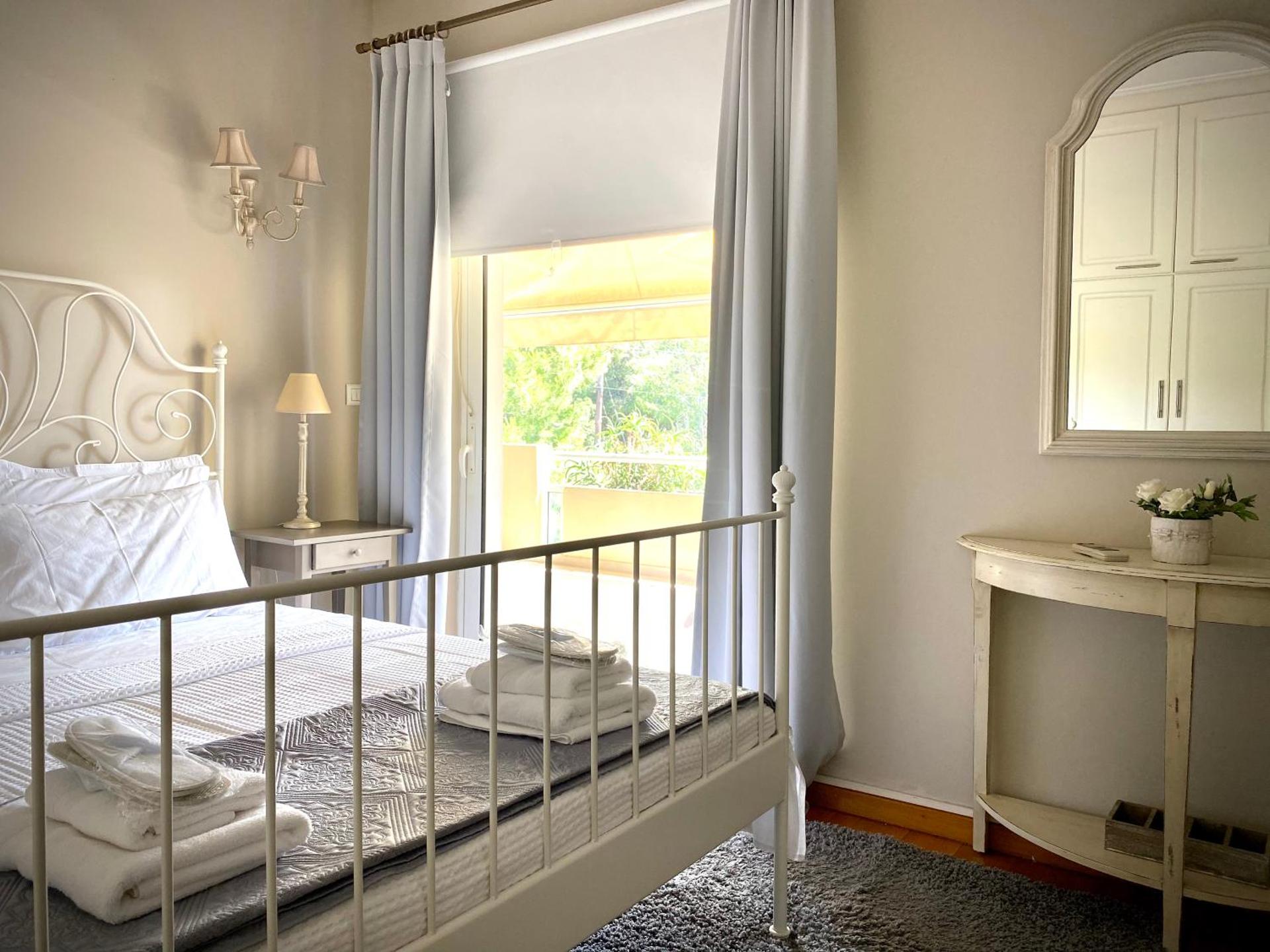 Marousi Boutique Apartment - Photo 38