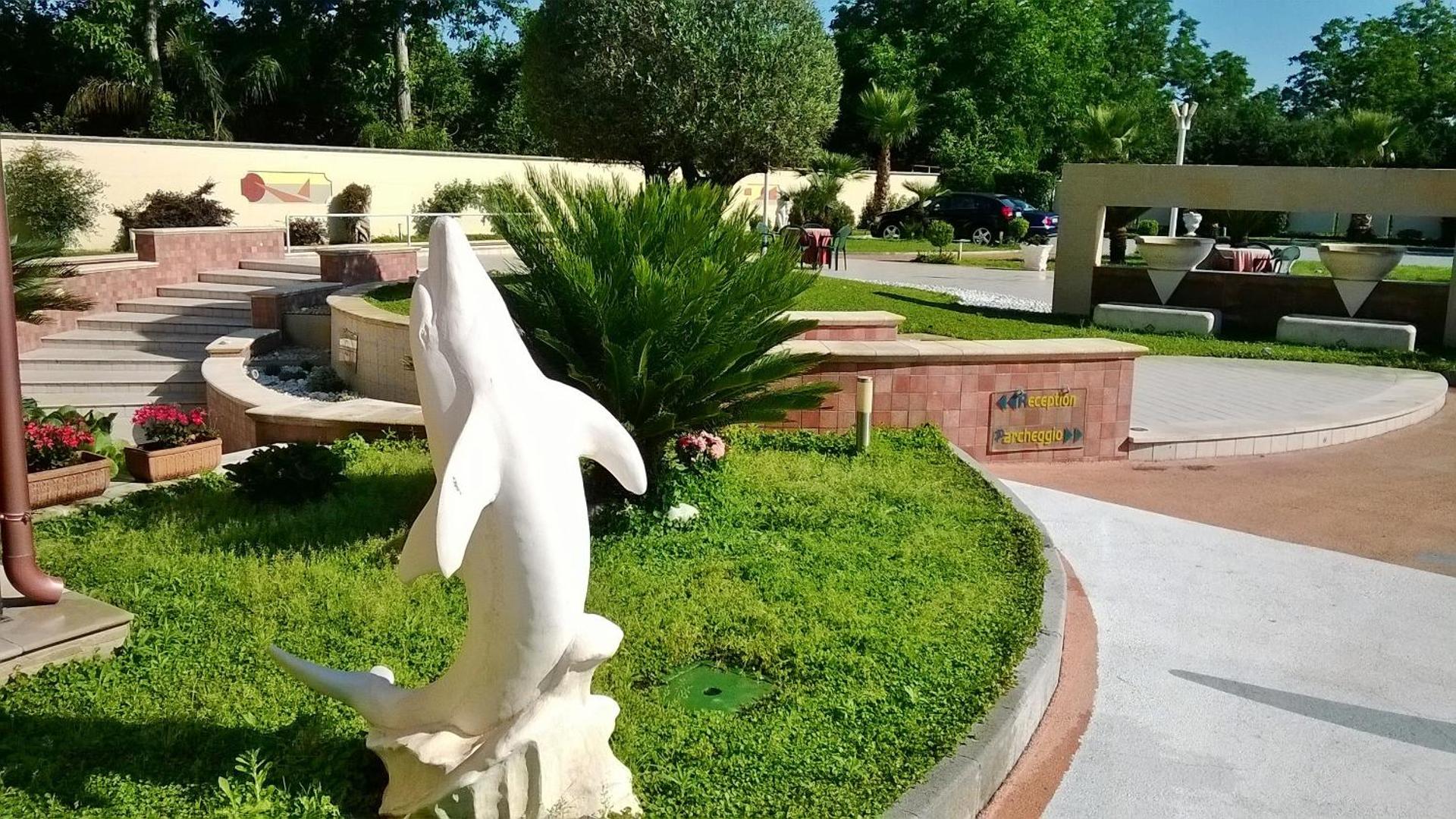 Hotel Ginevra - Photo 69