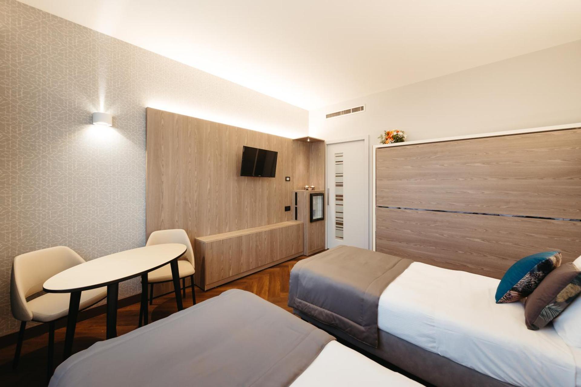 Hotel Motel Prestige - Photo 45