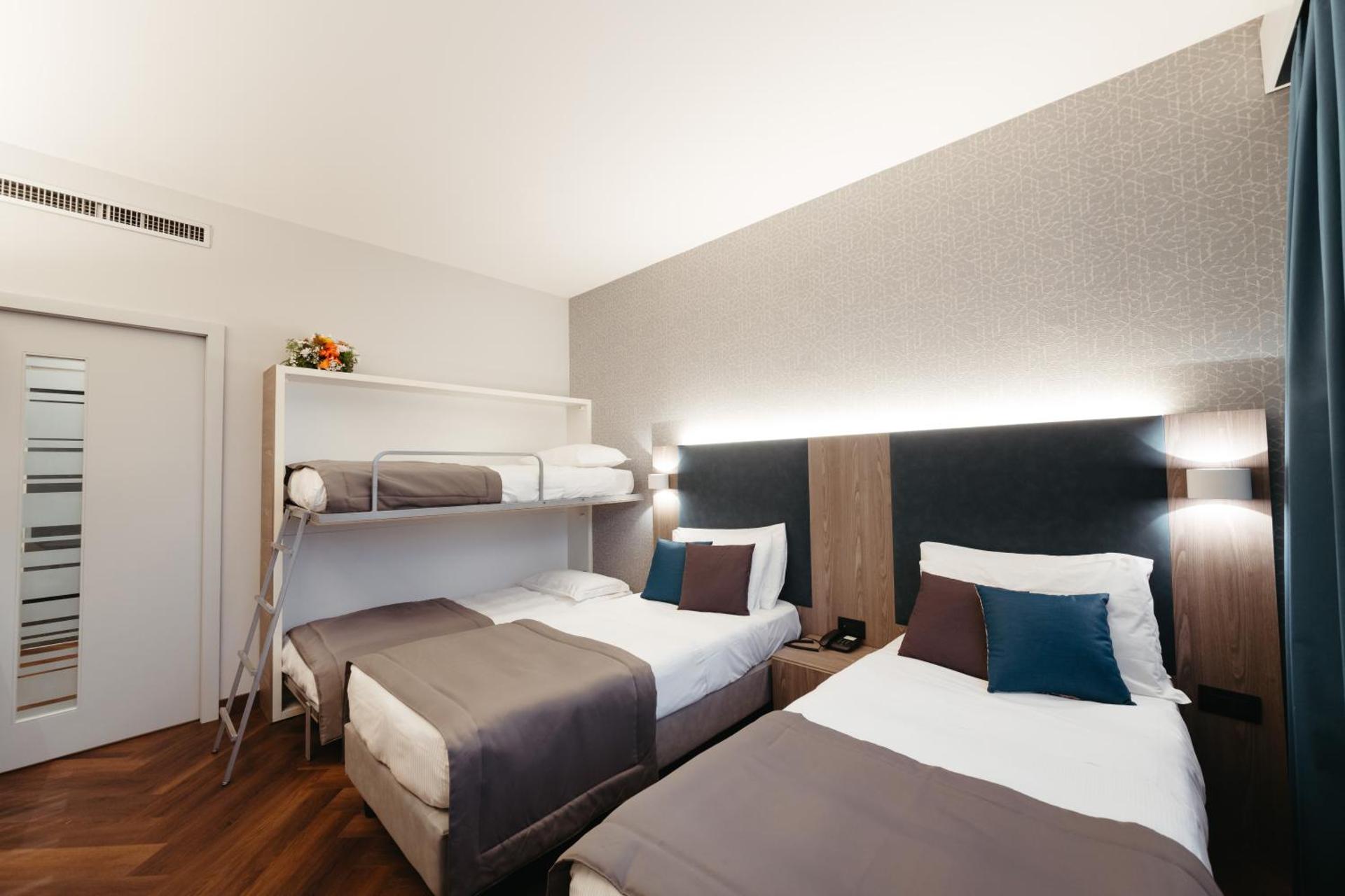 Hotel Motel Prestige - Photo 53