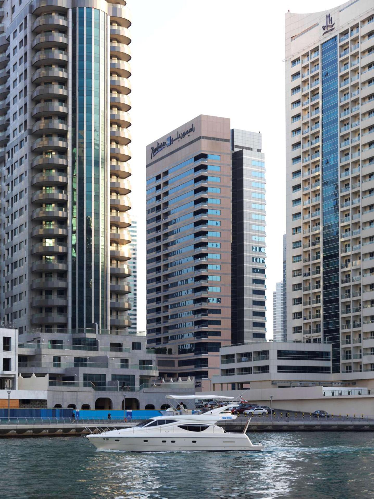 Radisson Blu Residence, Dubai Marina - Photo 10