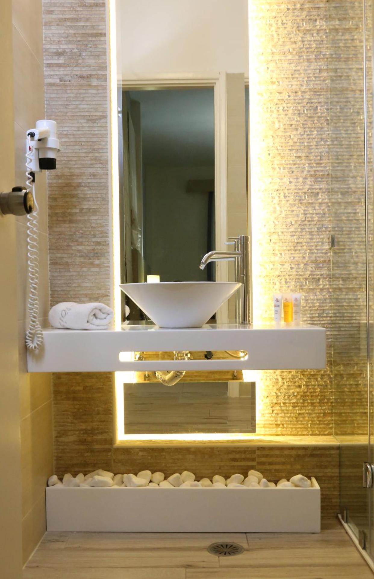 Hotel Benois - Photo 21