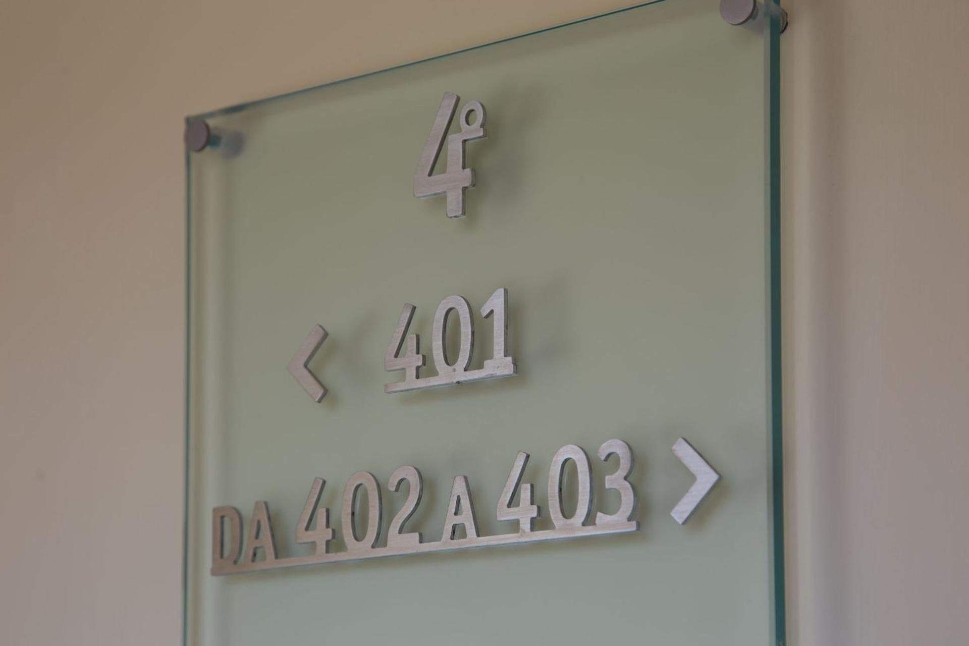 Hotel Mediterraneo - Photo 9