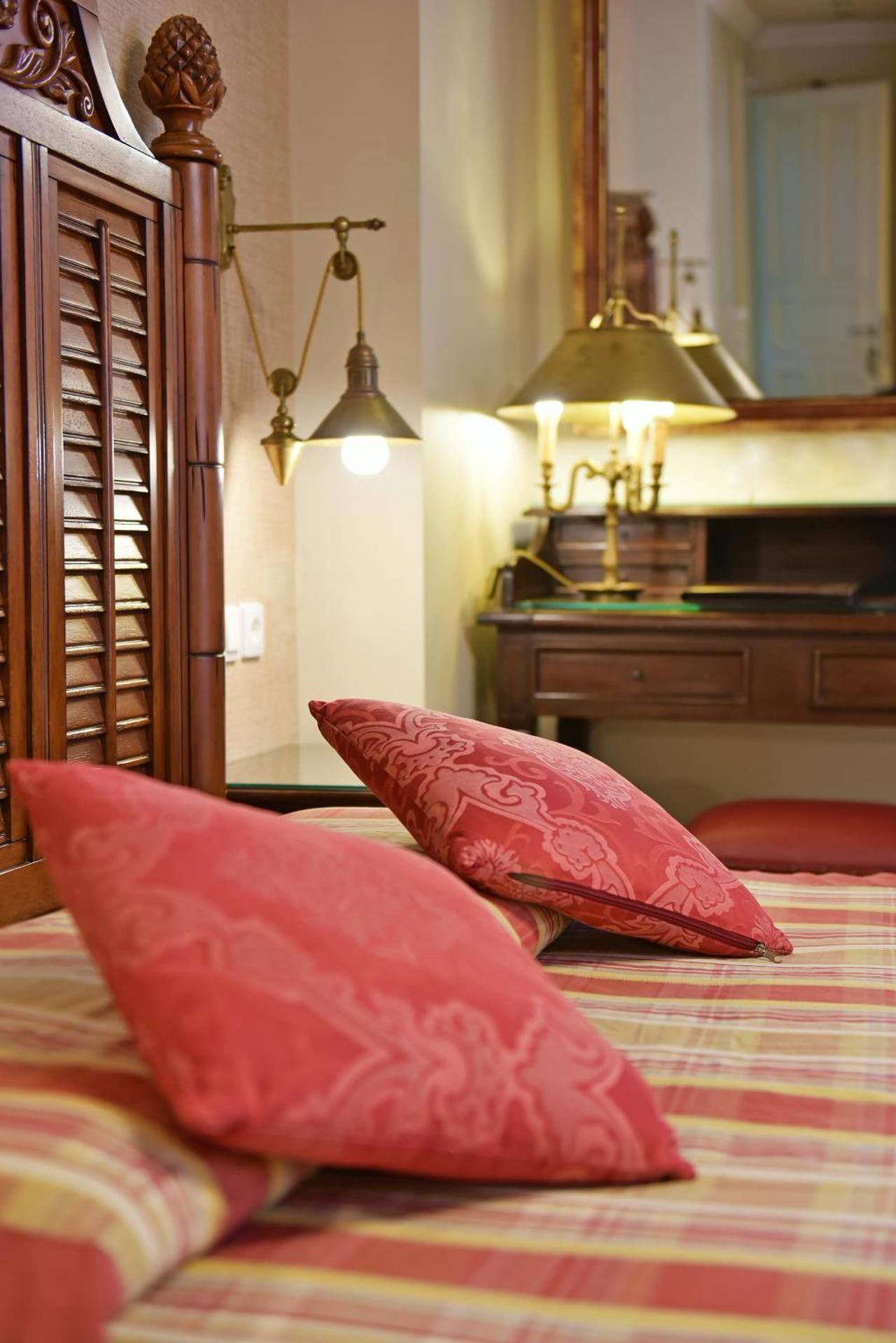 Angelica Traditional Boutique Hotel - Photo 7