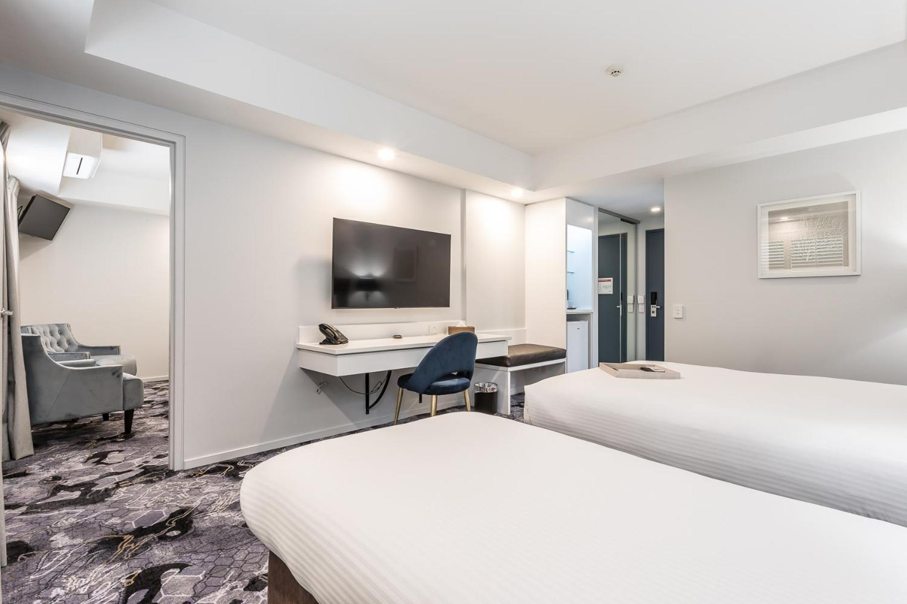 Hotel Kingsley - Photo 11