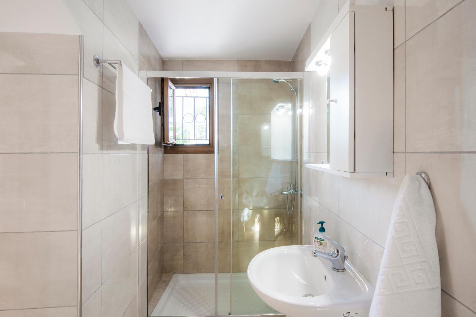Traditional Villa Stergia - Photo 5