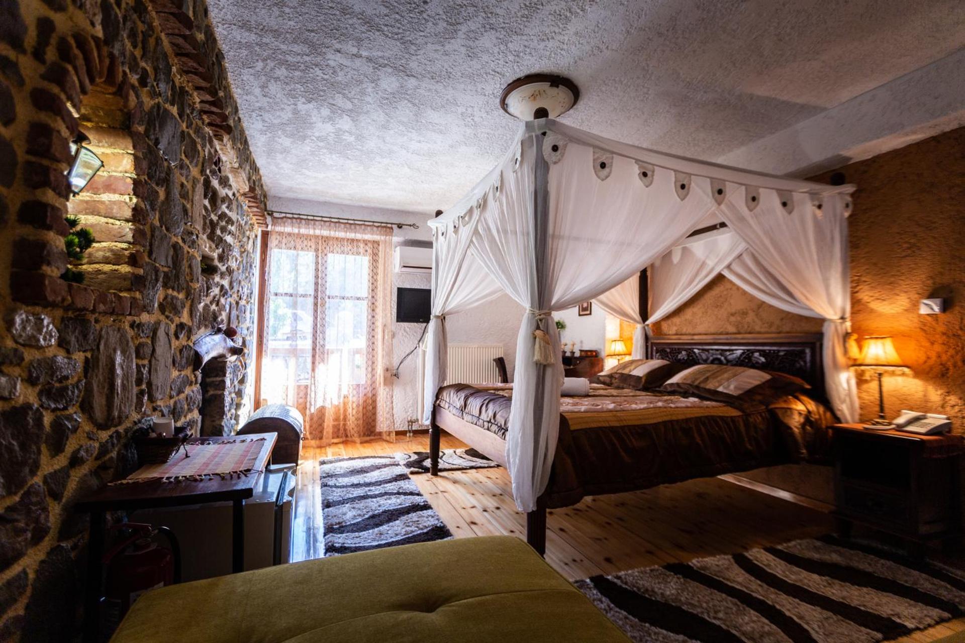 La Moara Boutique Hotel - Photo 6