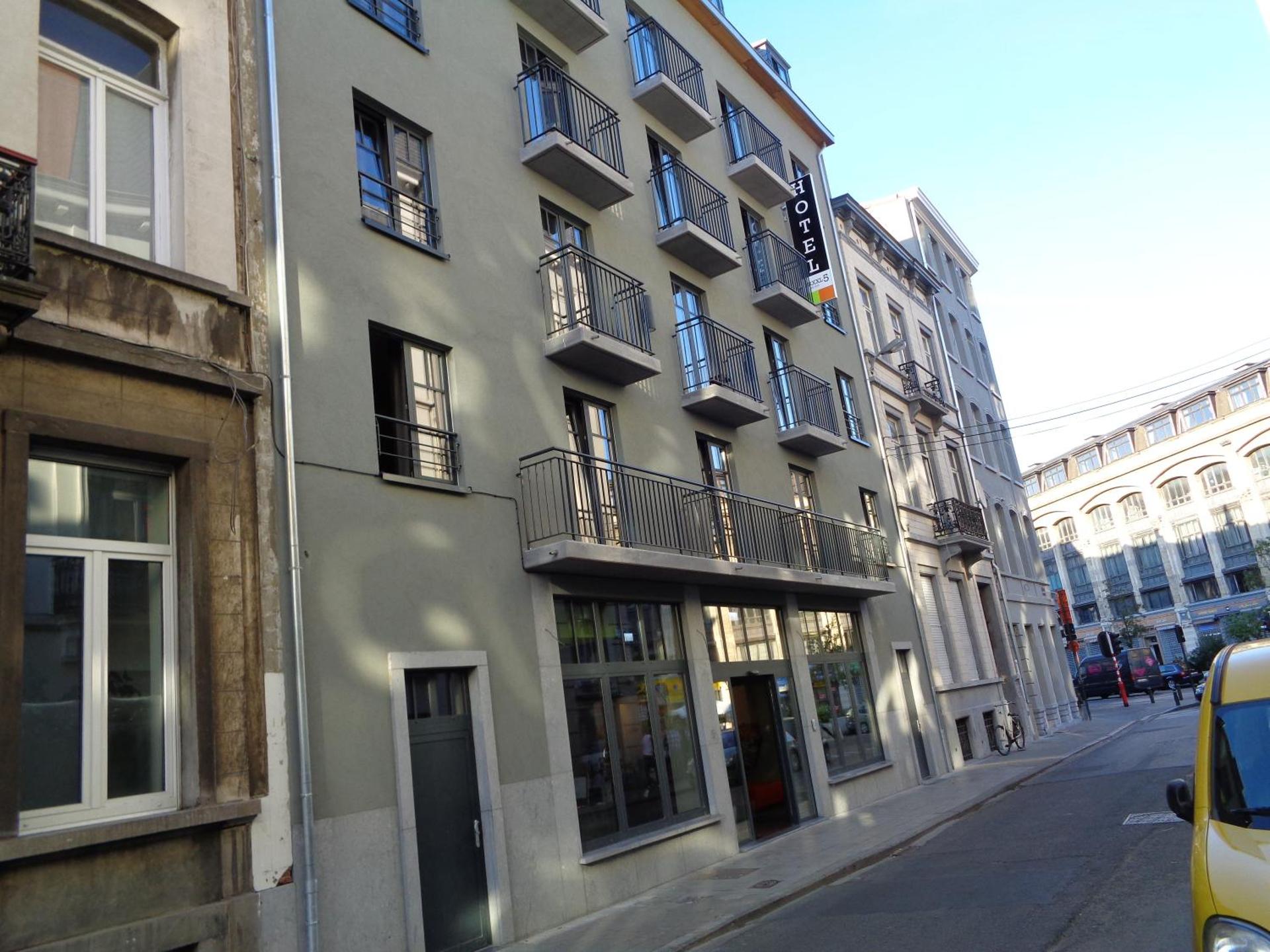 Brxxl 5 City Centre Hostel - Photo 44