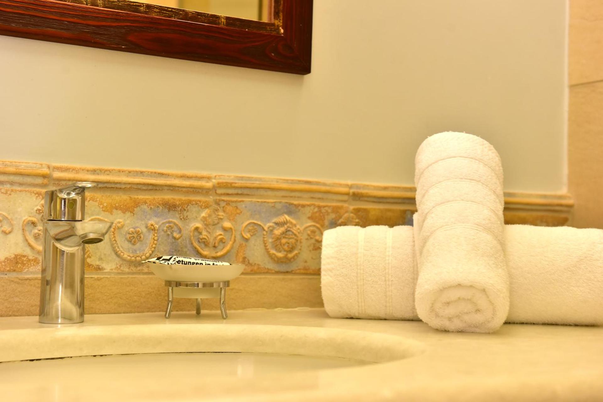 Angelica Traditional Boutique Hotel - Photo 73