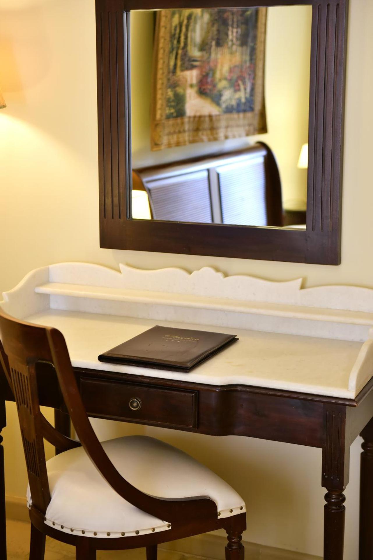 Angelica Traditional Boutique Hotel - Photo 58