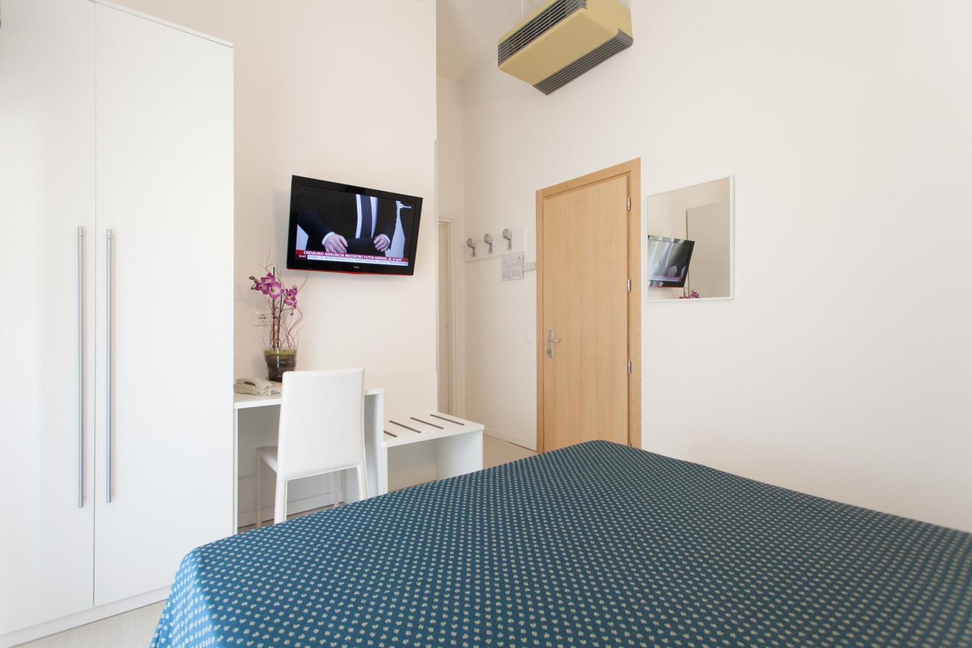 Hotel Marina - Photo 38