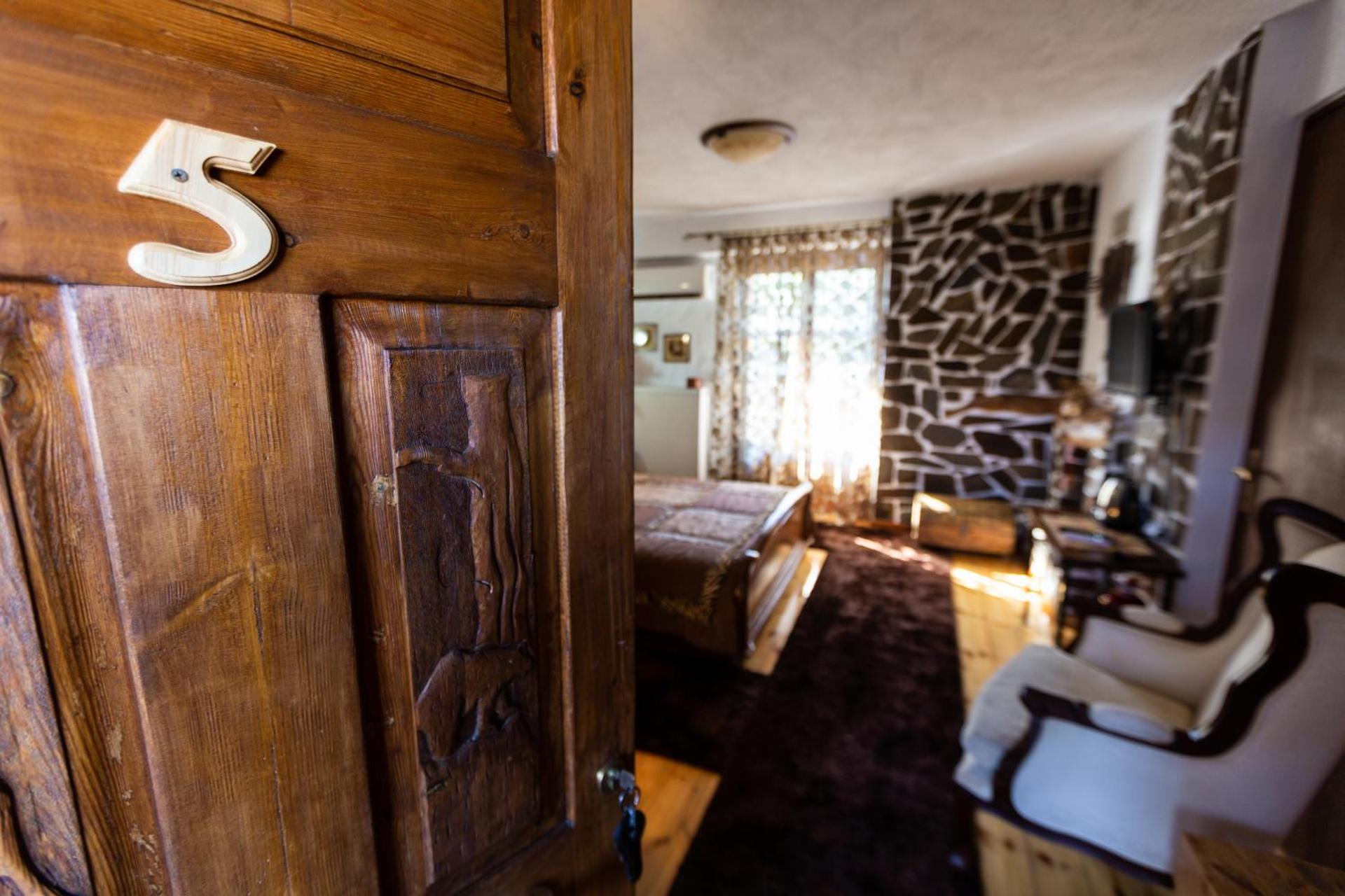 La Moara Boutique Hotel - Photo 72