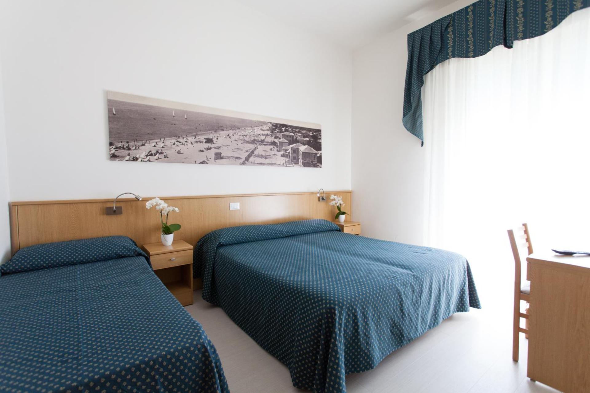 Hotel Marina - Photo 57